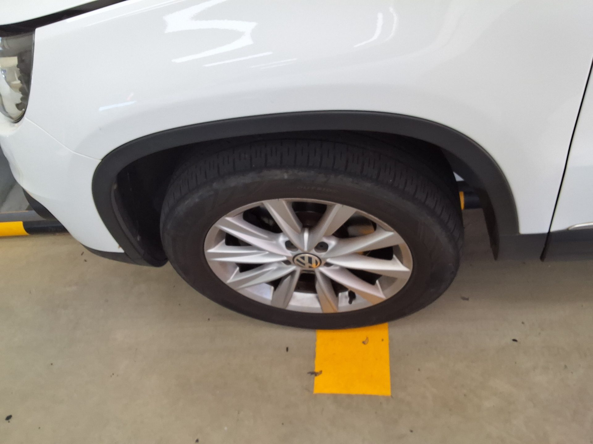فولكس فاجن تيجوان 2.0 TDI Bluemotion 2016