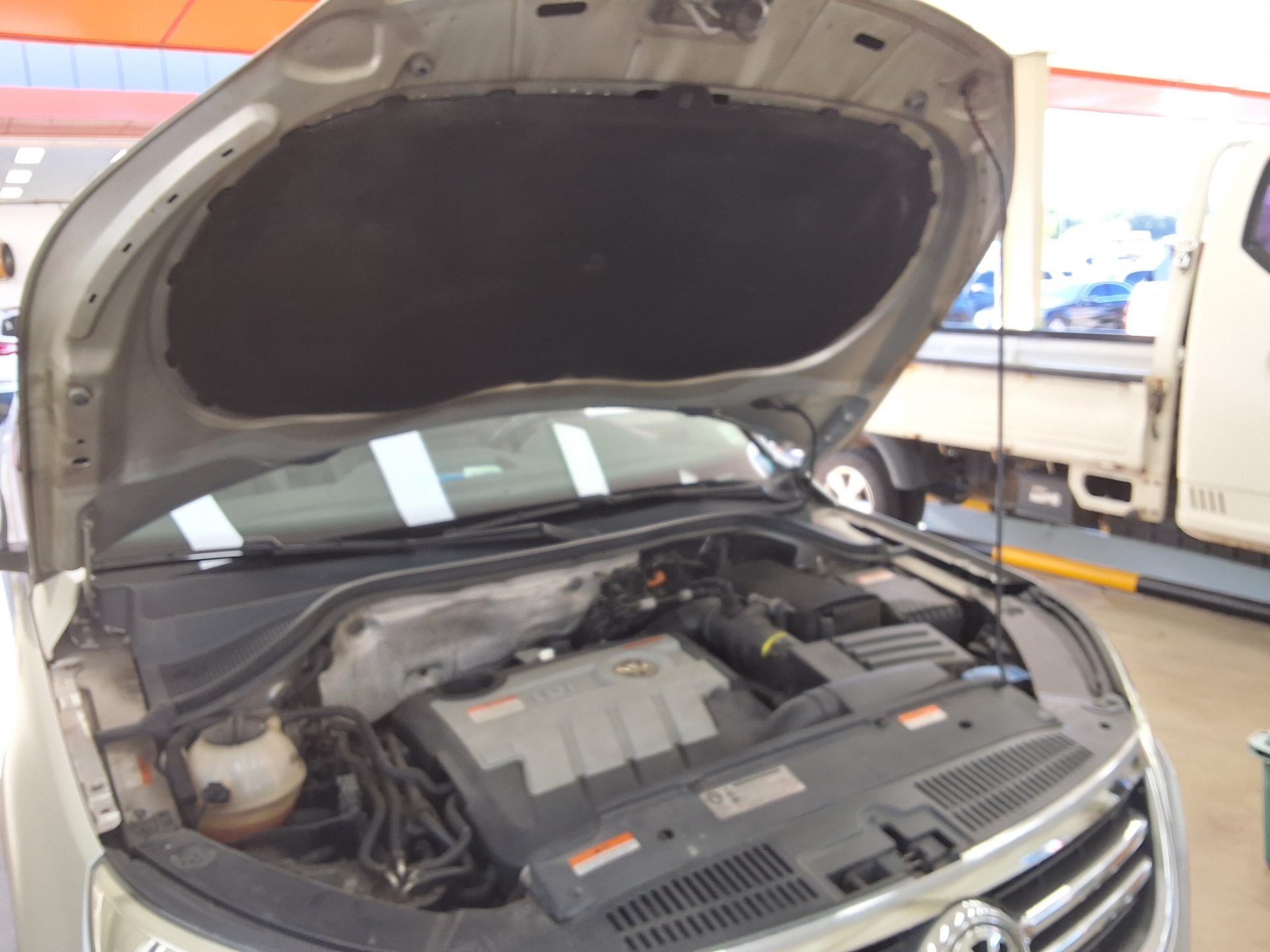 فولكس فاجن تيجوان 2.0 TDI 4Motion 2009