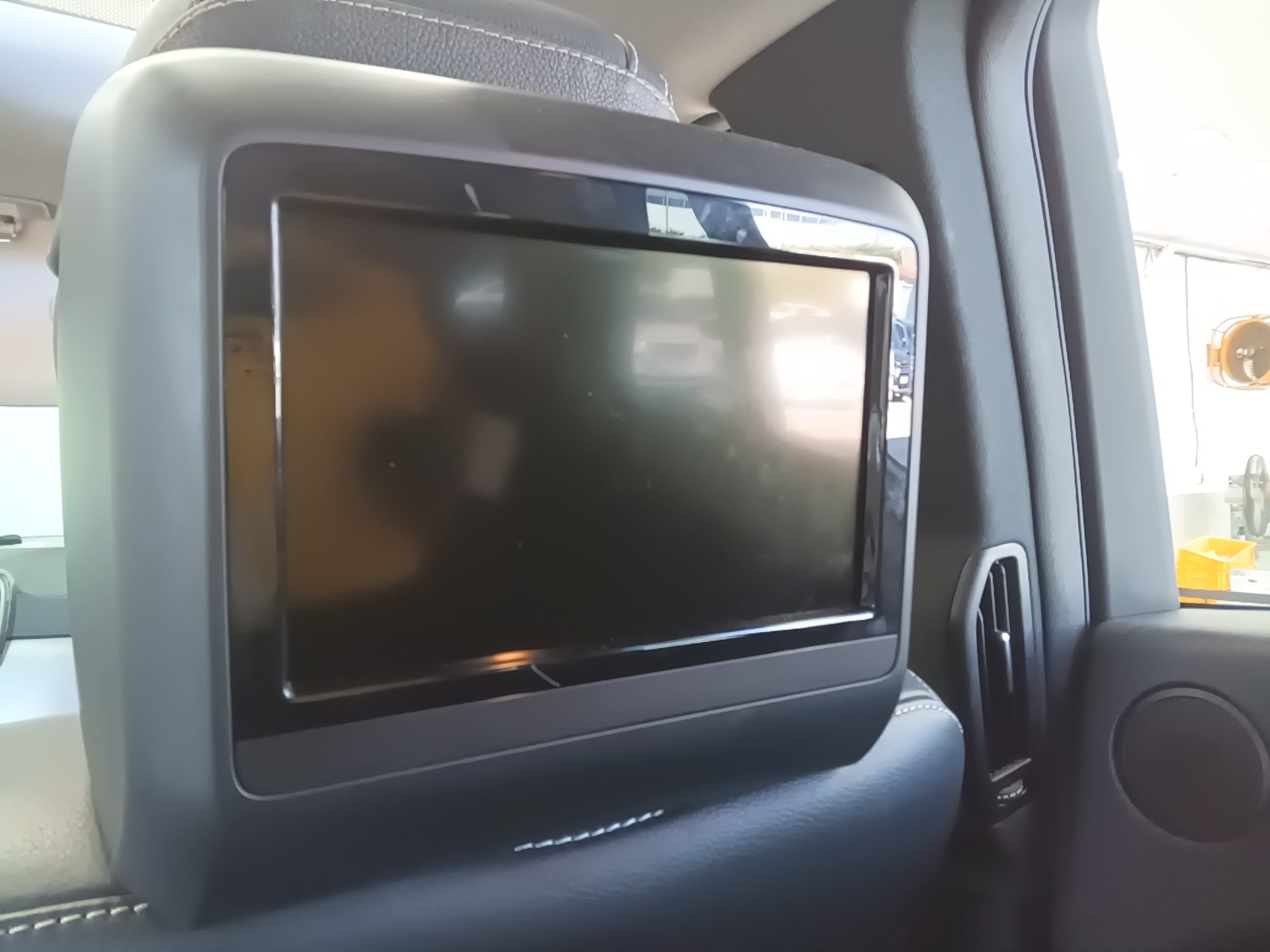 مرسيدس بنز جي إل إي Class (3Rd Gen) جي إل إي 350D فورماتيك كوبيه 2017 4MATIC