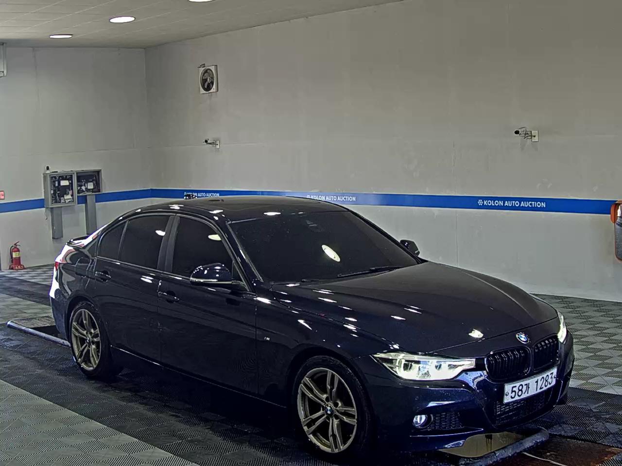 بي إم دبليو 3 Series (6Th Gen) 320D Ed Edition 2017 320d