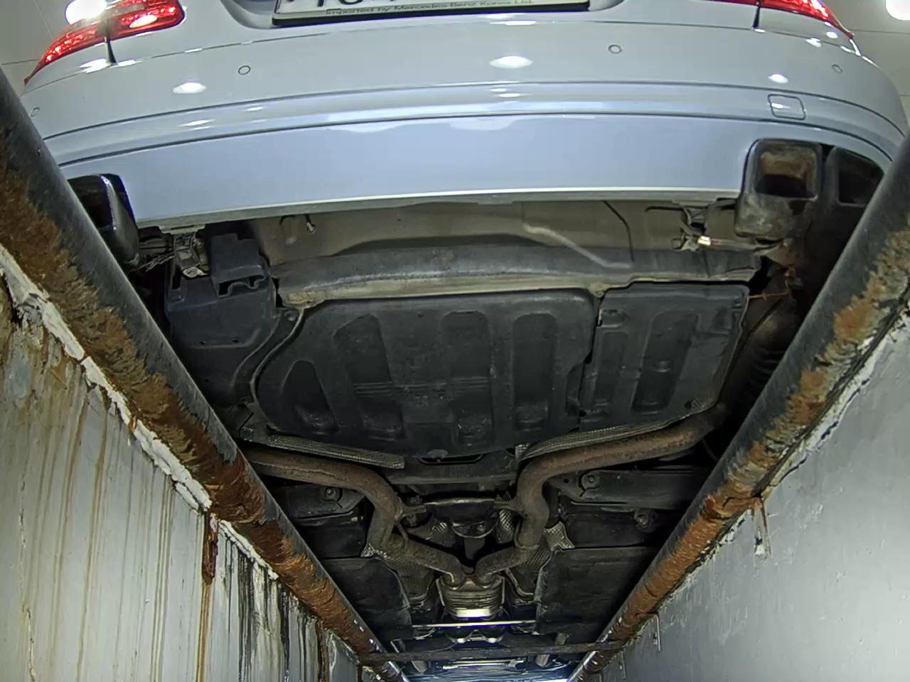 مرسيدس بنز E Class (4Th Gen) E300 Elegance 2010 E300