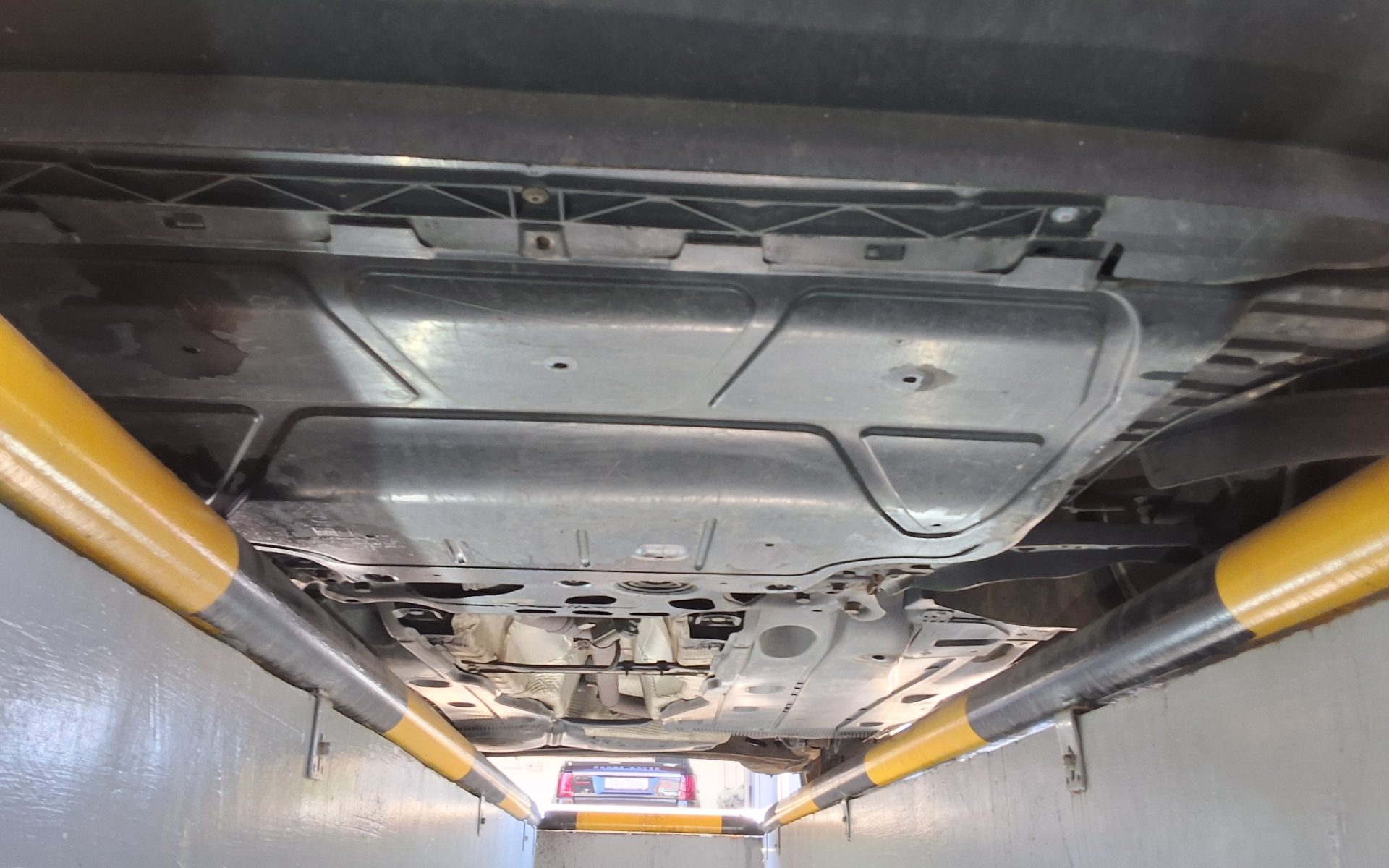 فولكس فاجن جولف (7Th Gen) 1.6 TDI Bluemotion 2013
