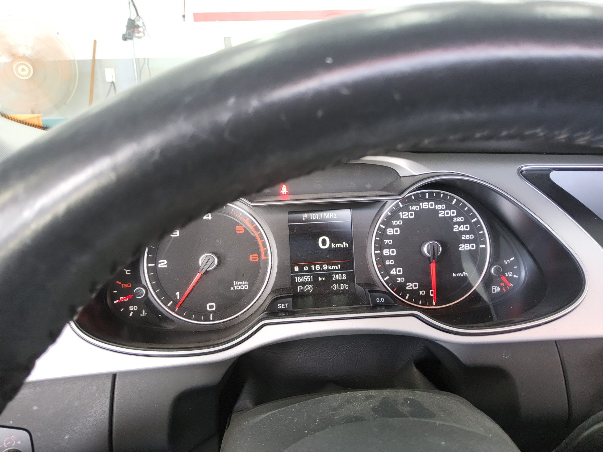 أودي إيه 4 (4Th Gen) 35 TDI كواترو Dynamic 2016