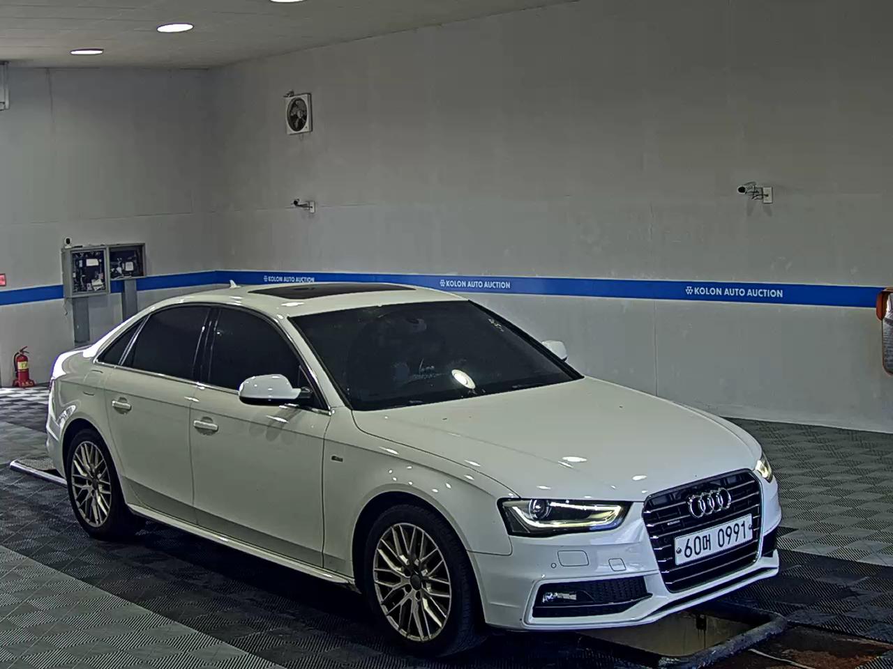 أودي إيه 4 (4Th Gen) 35 TDI كواترو Dynamic 2016
