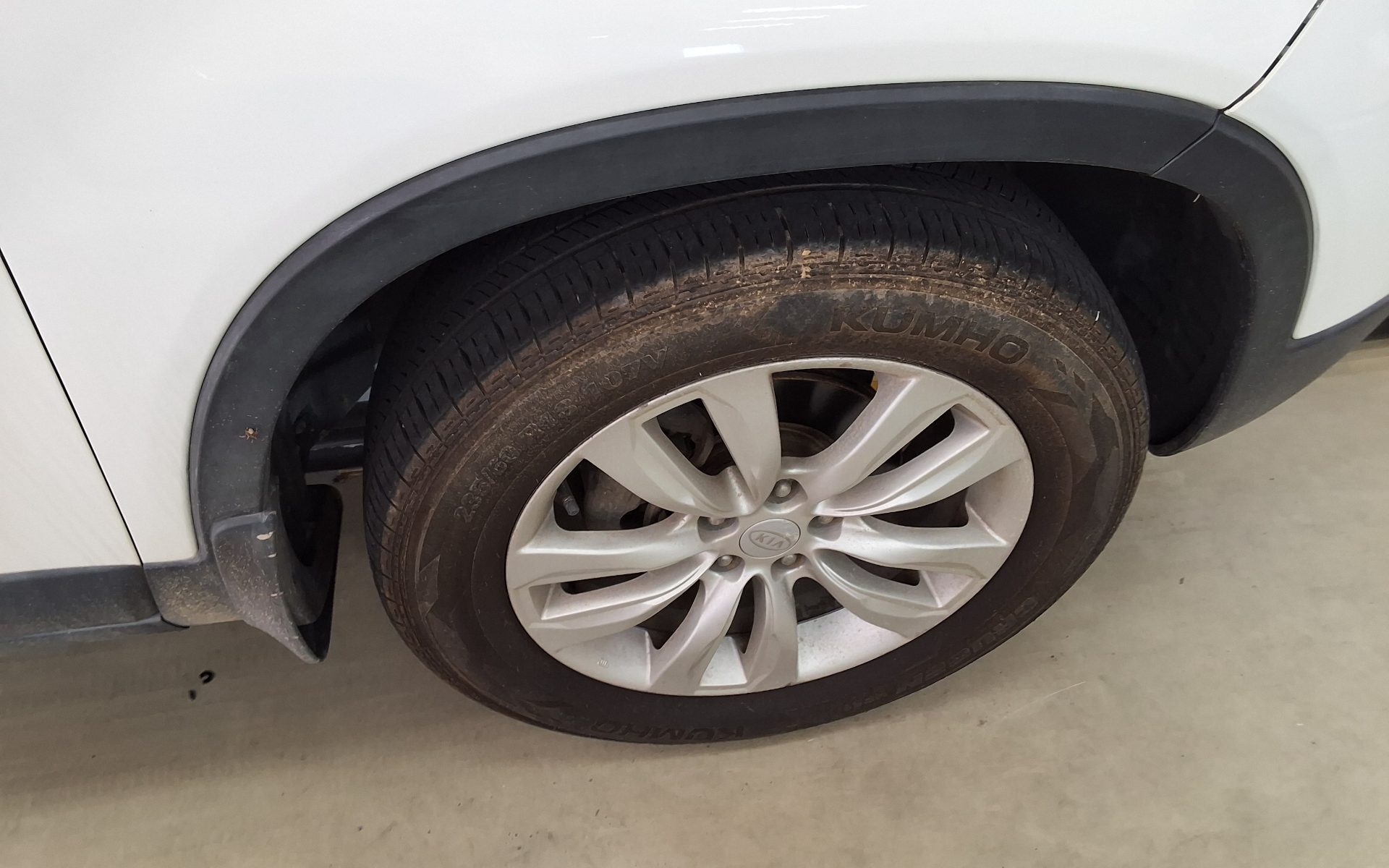كيا سورينتو 2010 TLX فاخر