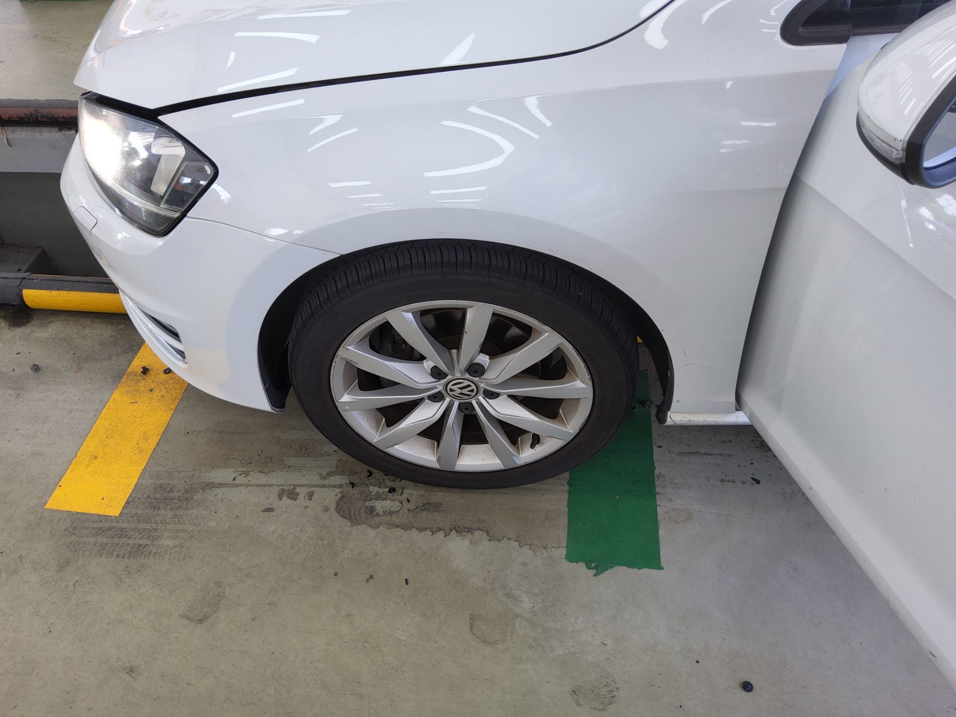 فولكس فاجن جولف (7Th Gen) 2.0 TDI 2015
