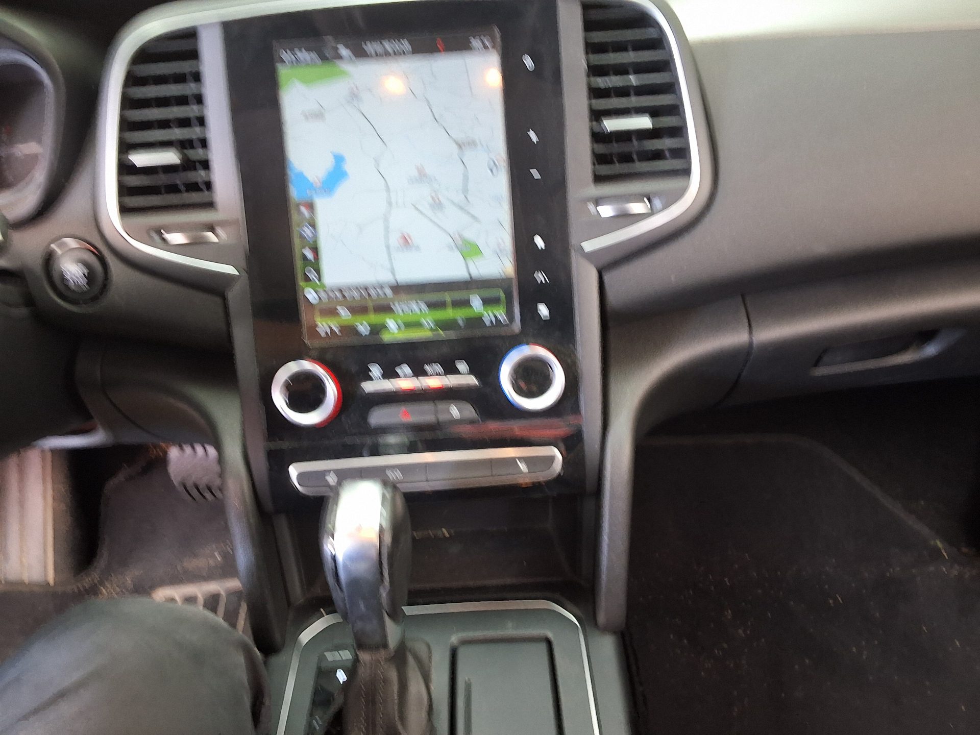 رينو (Samsung) إس إم 6 2.0 Lpe Rental Car Se 2019 SE
