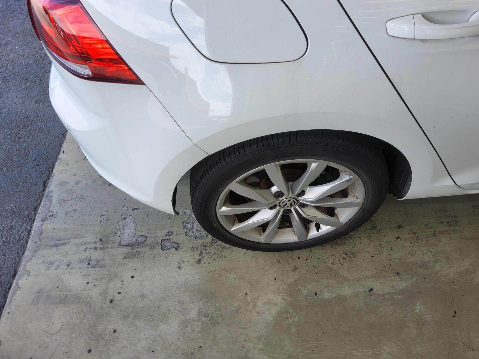 فولكس فاجن جولف (7Th Gen) 2.0 TDI 2015