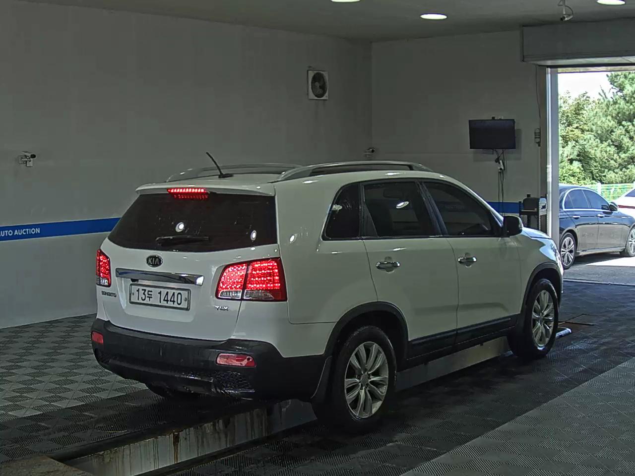 كيا سورينتو 2010 TLX فاخر
