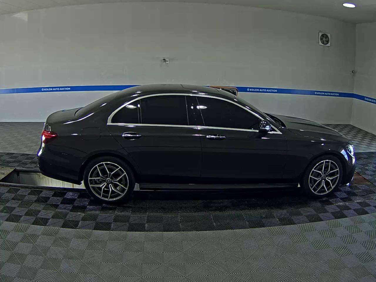 مرسيدس بنز E Class (5Th Gen) E220D فورماتيك AMG Line 2021 E220d 4MATIC LINE
