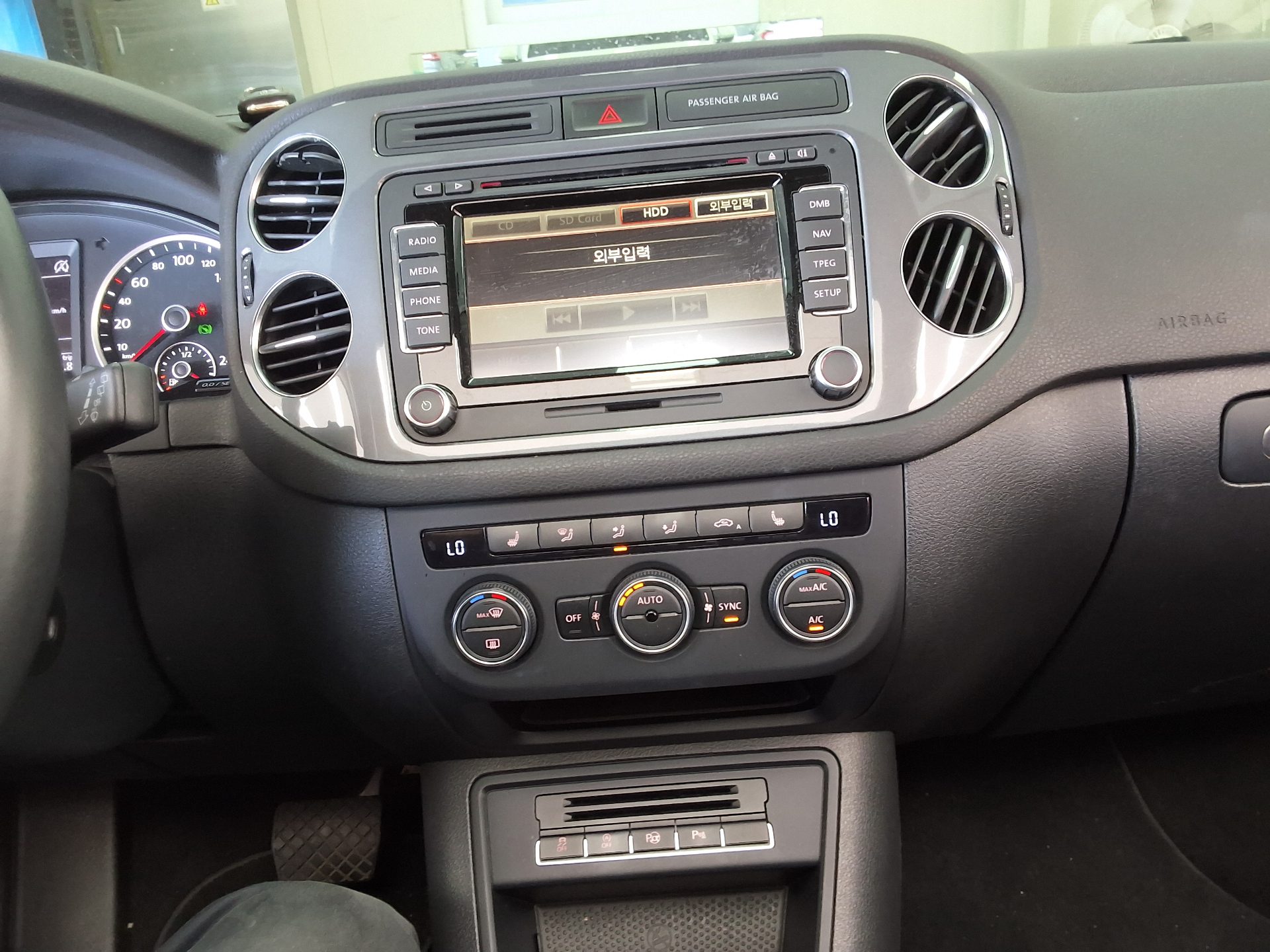 فولكس فاجن تيجوان 2.0 TDI Bluemotion بريميوم 2016 بريميوم