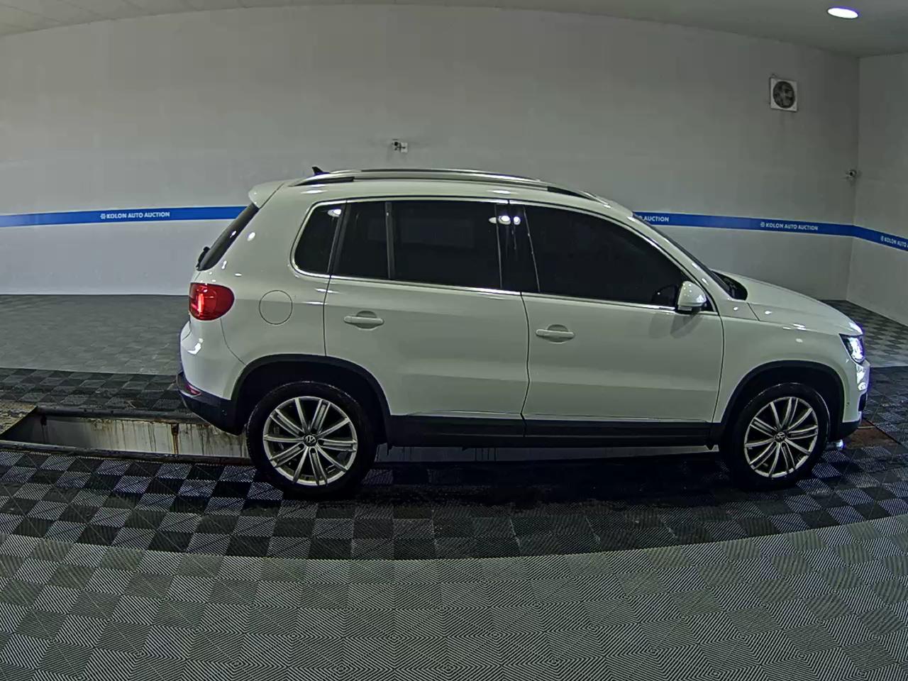 فولكس فاجن تيجوان 2.0 TDI Bluemotion بريميوم 2016 بريميوم