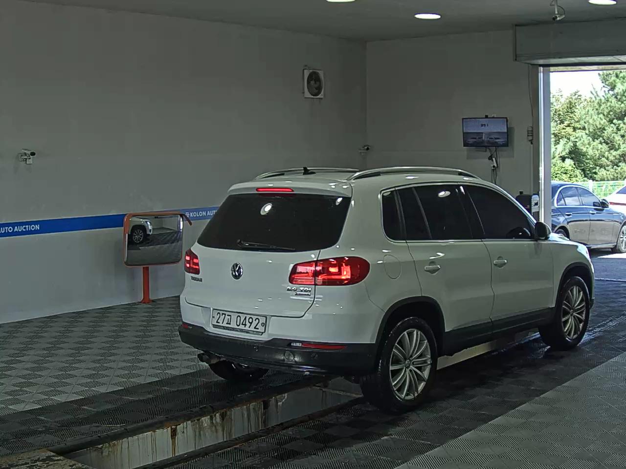 فولكس فاجن تيجوان 2.0 TDI Bluemotion بريميوم 2016 بريميوم