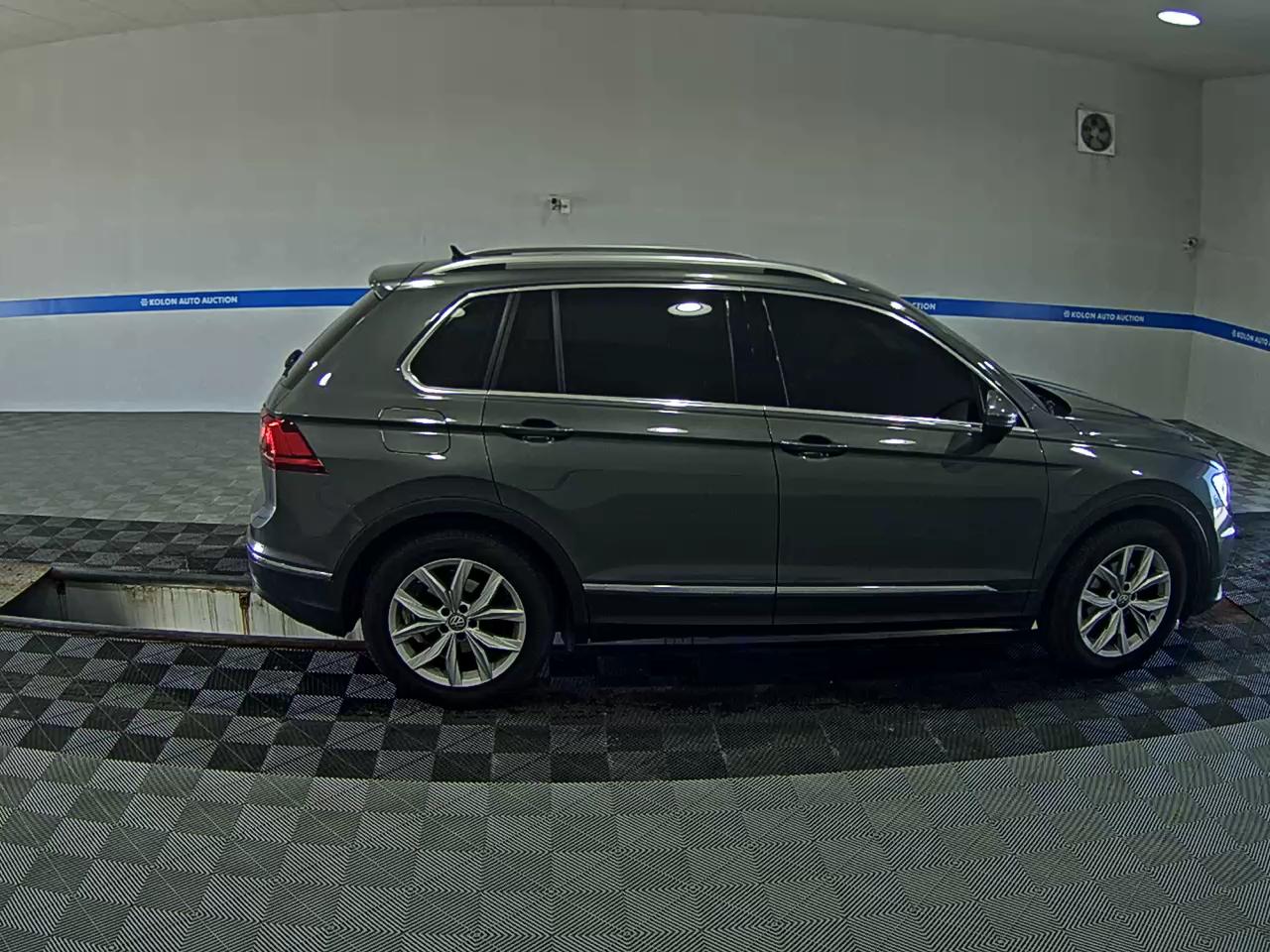 فولكس فاجن تيجوان (2Nd Gen) 2.0 TDI بريميوم 2020 بريميوم