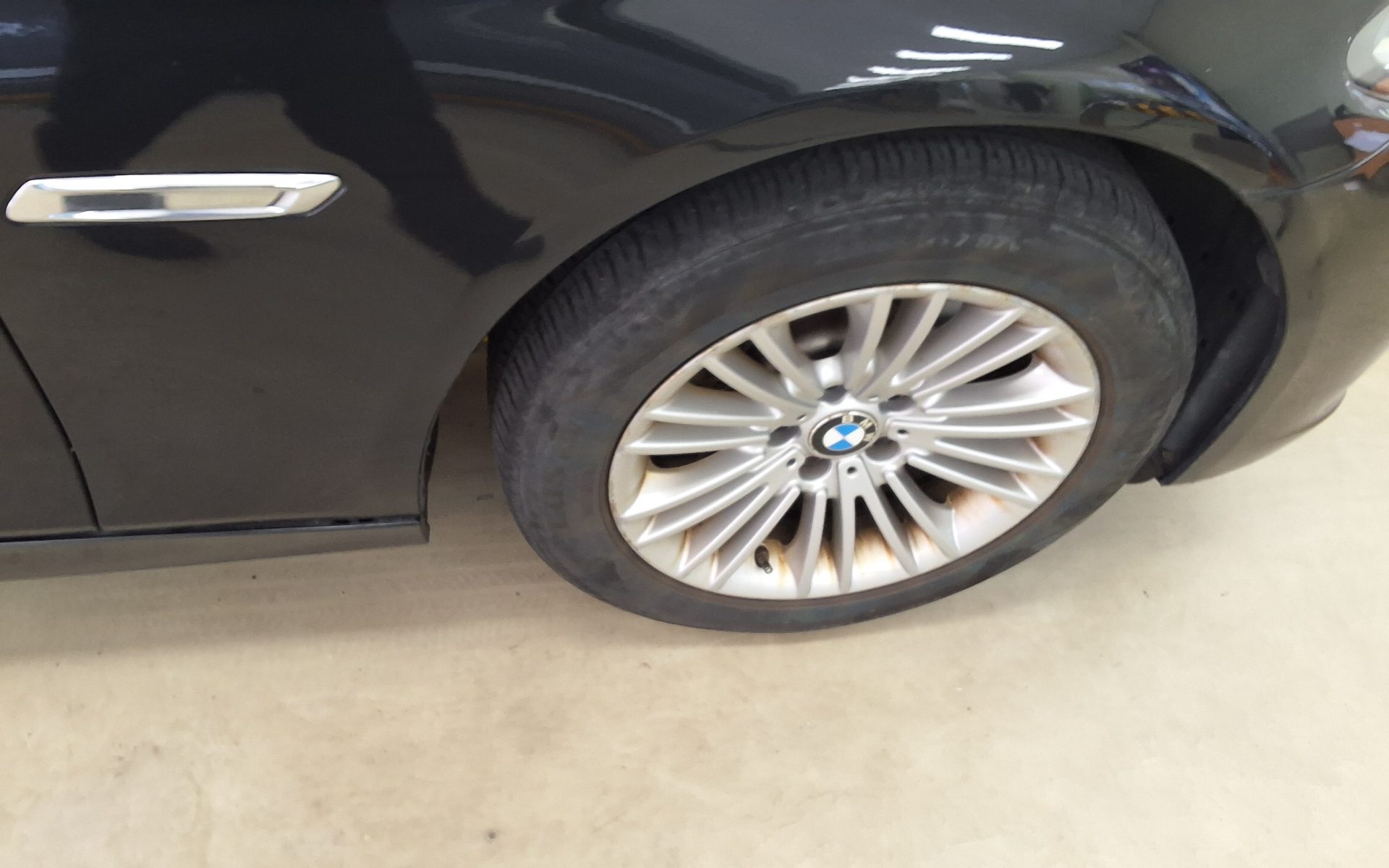 بي إم دبليو 5 Series (6Th Gen) 520D 2015 520d