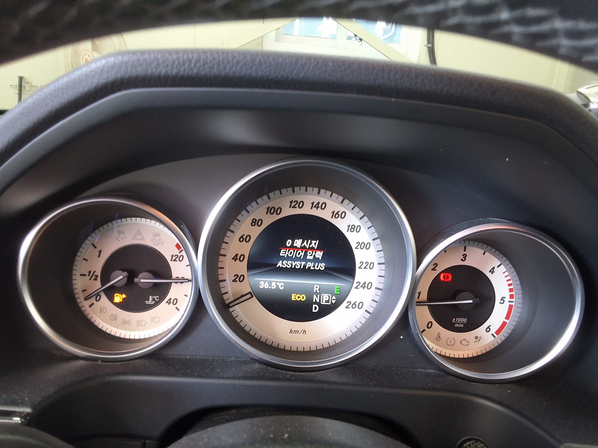 مرسيدس بنز E Class (4Th Gen) E220 Cdi Bluetec Avantgarde 2015 E220