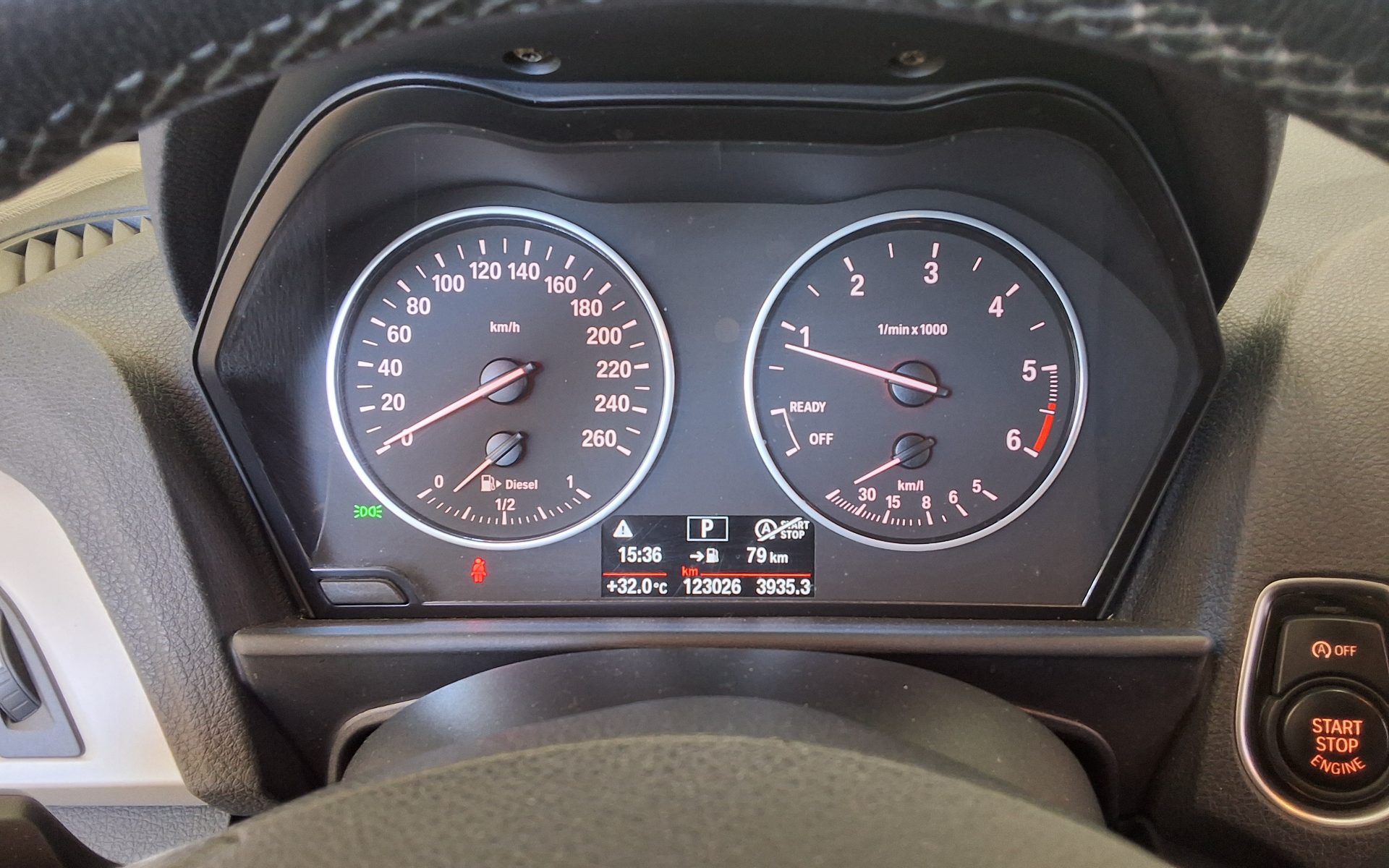 بي إم دبليو 1 Series (2Nd Gen) 5 أبواب 118D Joy 2016 118d