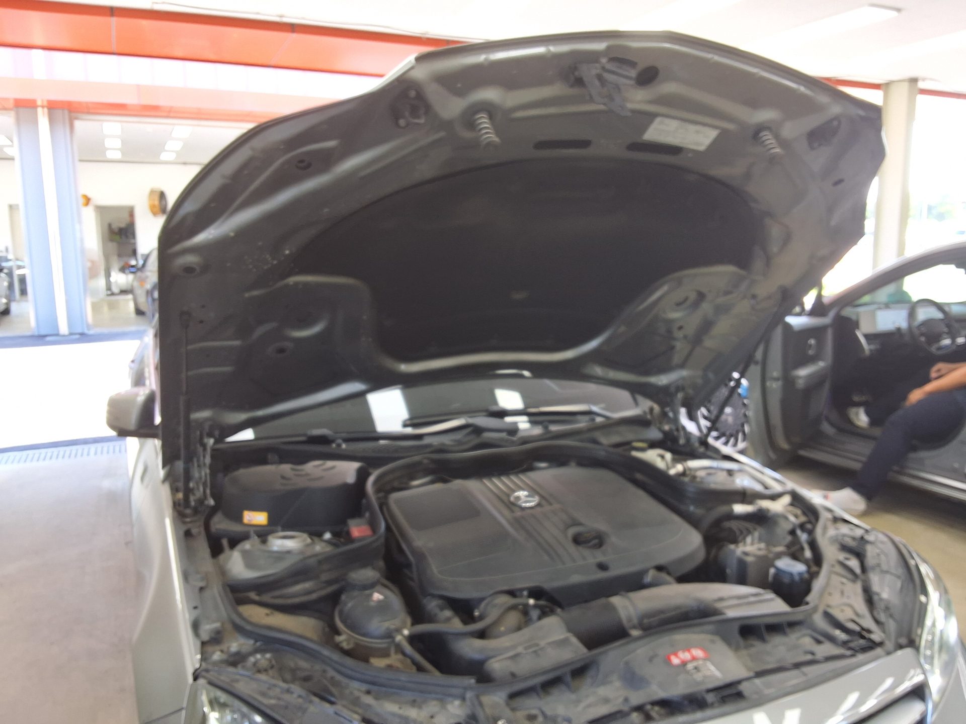 مرسيدس بنز E Class (4Th Gen) E220 Cdi Bluetec Avantgarde 2015 E220