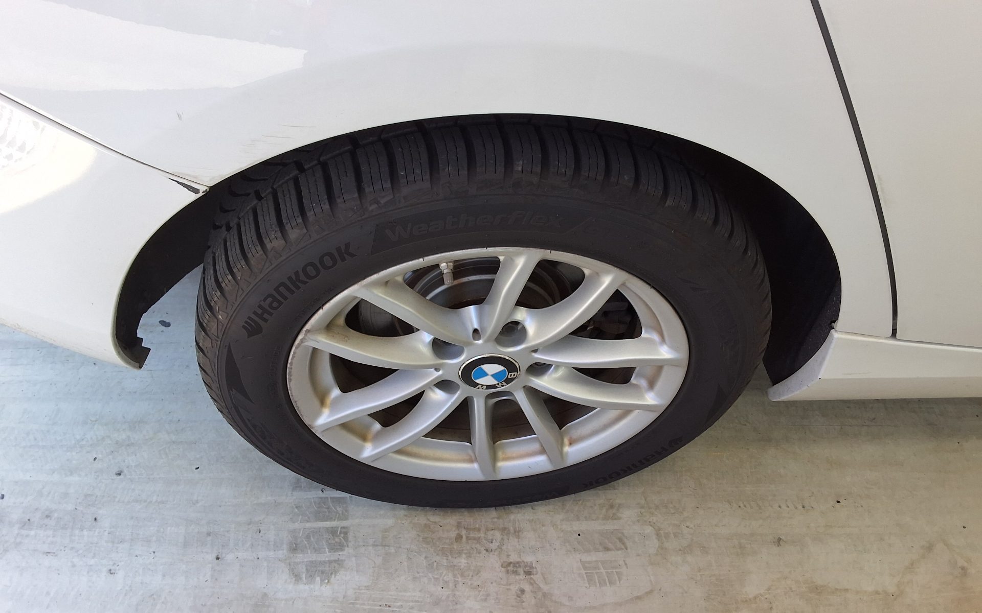 بي إم دبليو 1 Series (2Nd Gen) 5 أبواب 118D Joy 2016 118d