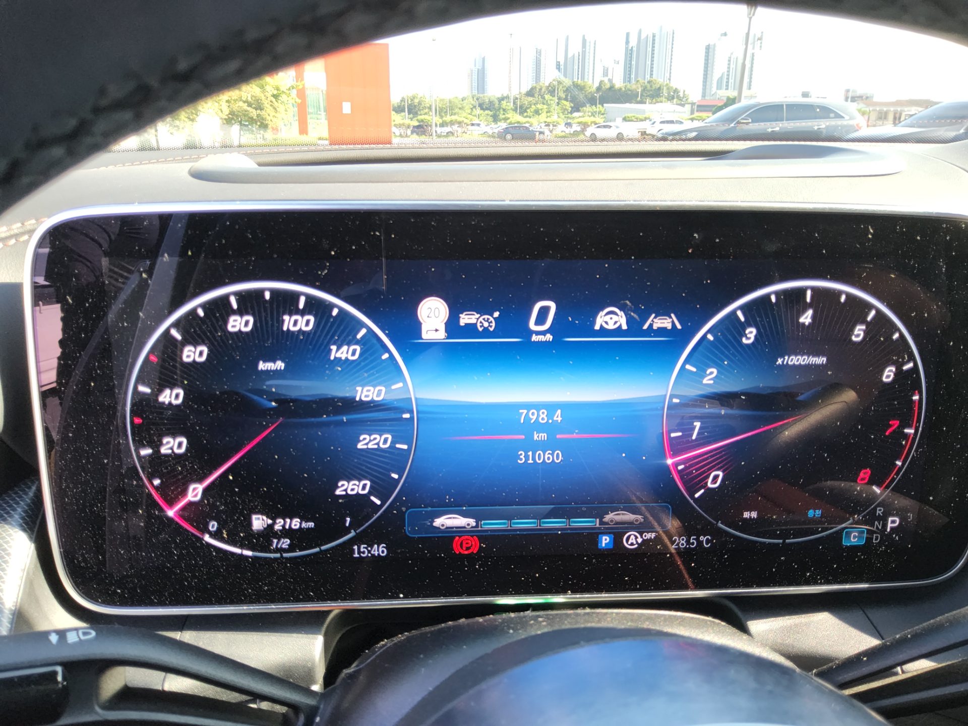 مرسيدس بنز جي إل سي Class (2Nd Gen) جي إل سي 300 فورماتيك كوبيه Avantgarde 2025 4MATIC