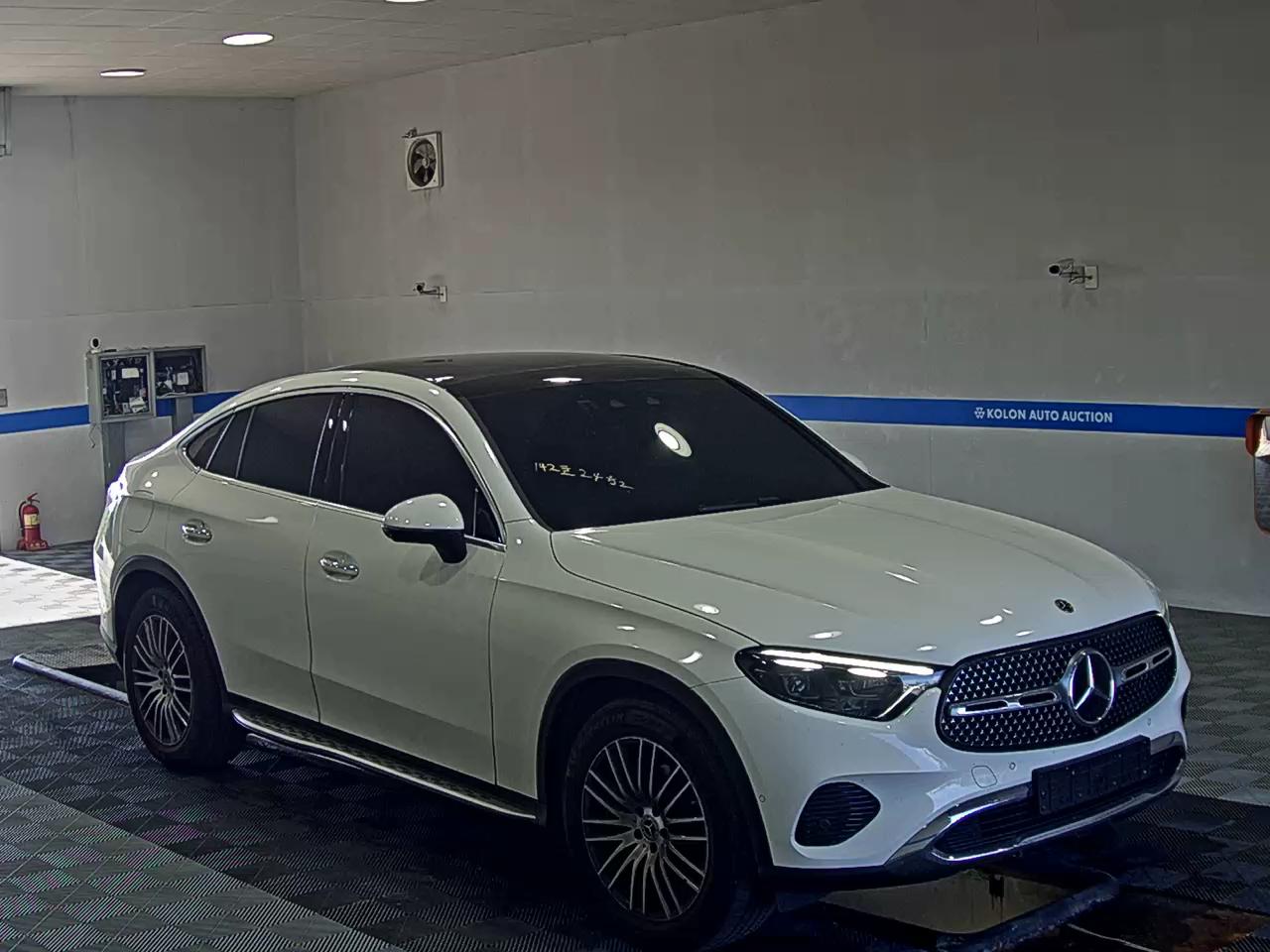 مرسيدس بنز جي إل سي Class (2Nd Gen) جي إل سي 300 فورماتيك كوبيه Avantgarde 2025 4MATIC