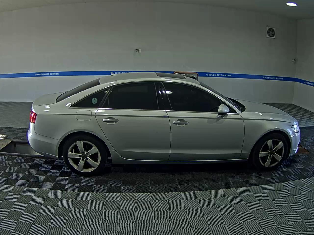 أودي إيه 6 (4Th Gen) 2.0 TDI Dynamic 2013