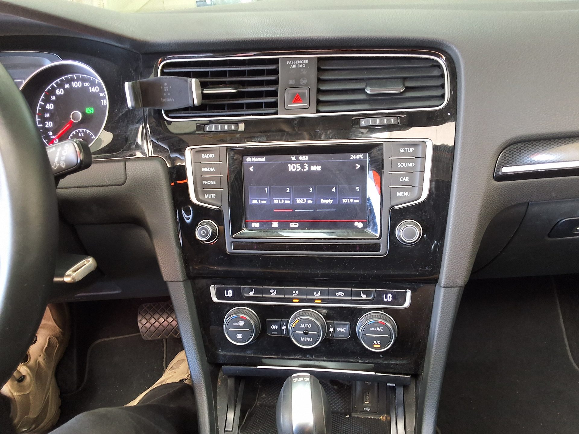 فولكس فاجن جولف (7Th Gen) 2.0 TDI 2015