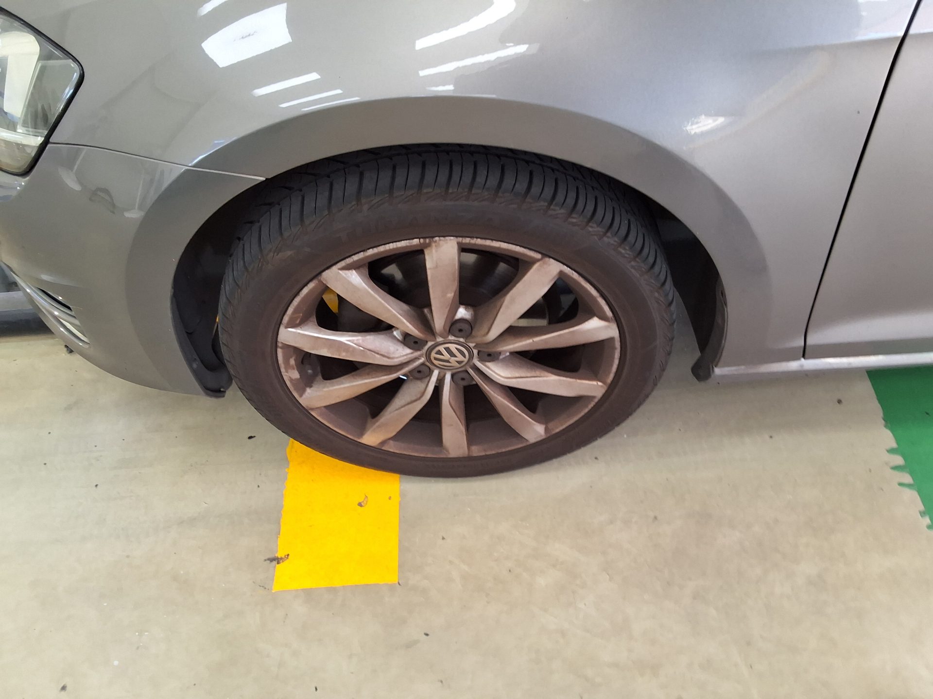 فولكس فاجن جولف (7Th Gen) 2.0 TDI 2015