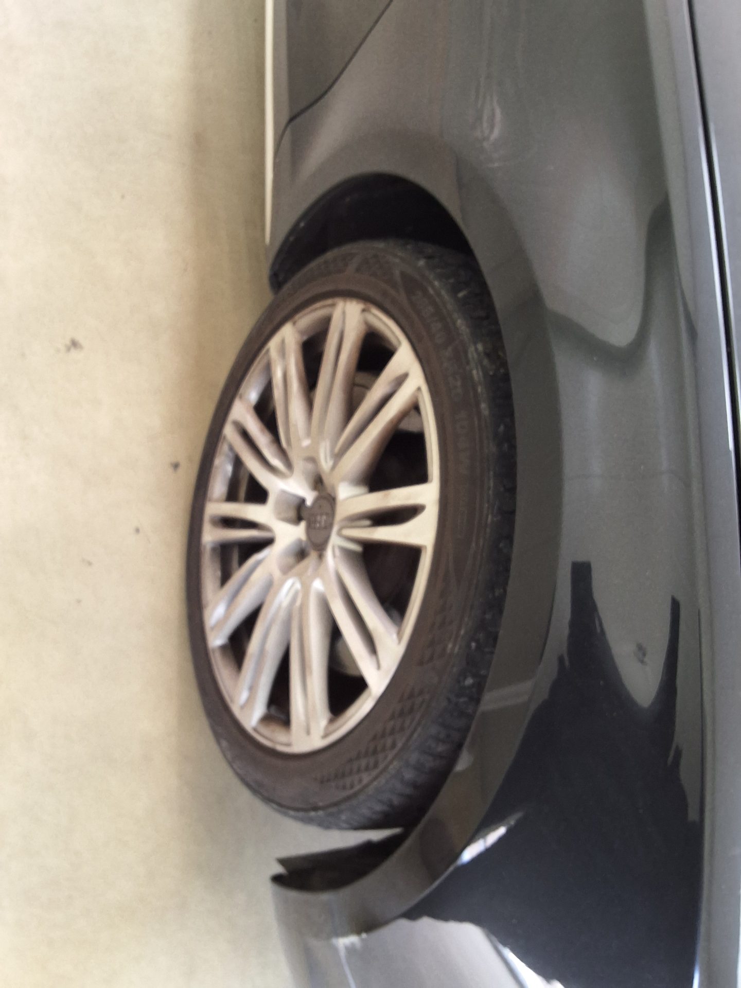 أودي إيه 8 (3Rd Gen) 4.0 Tfsi كواترو Lwb 5 Seat 2013