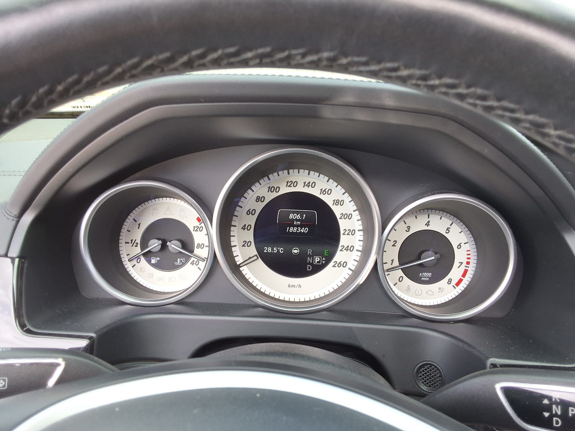 مرسيدس بنز E Class (4Th Gen) E400 فورماتيك Intelligent Drive 2016 4MATIC