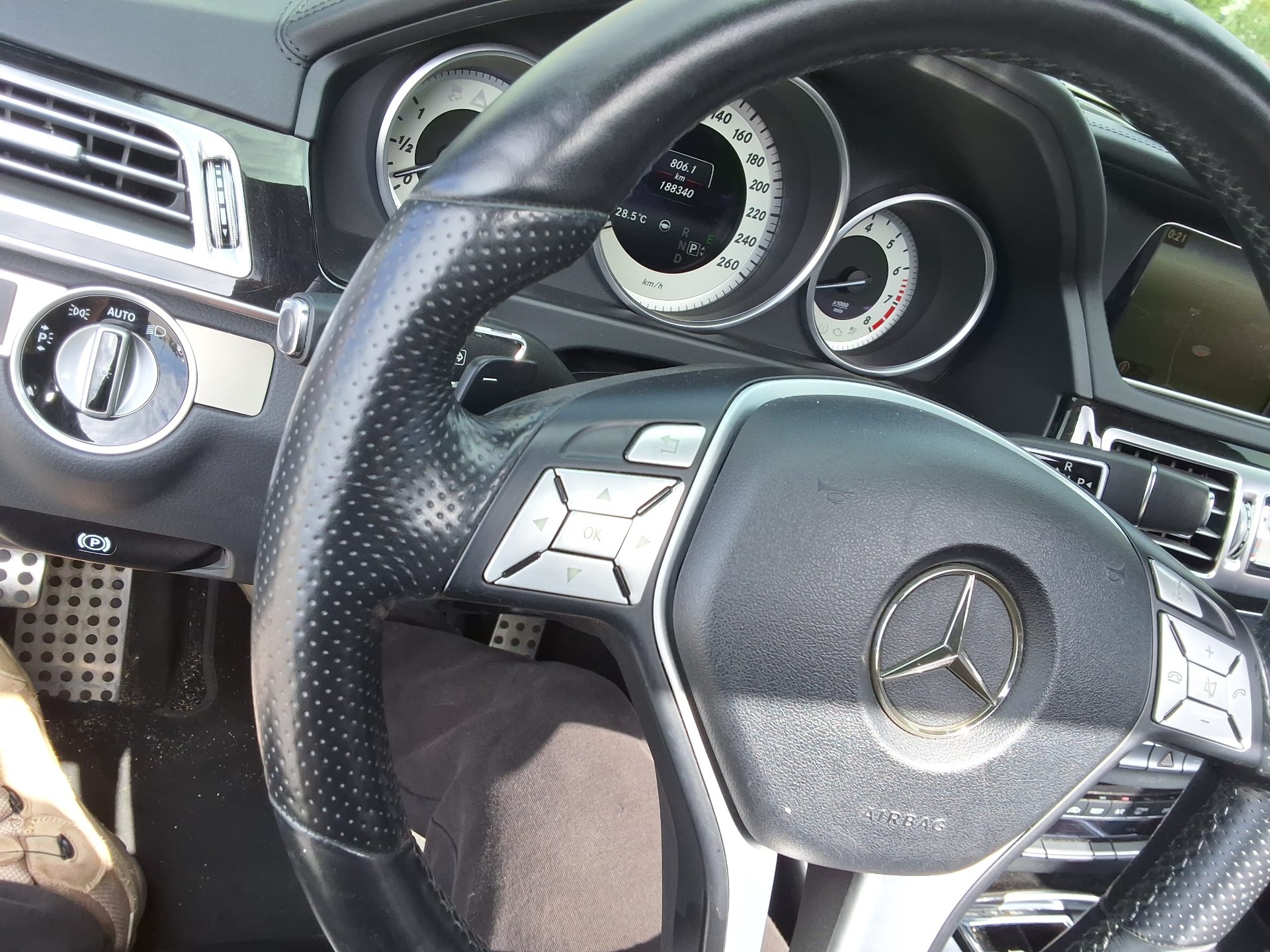 مرسيدس بنز E Class (4Th Gen) E400 فورماتيك Intelligent Drive 2016 4MATIC