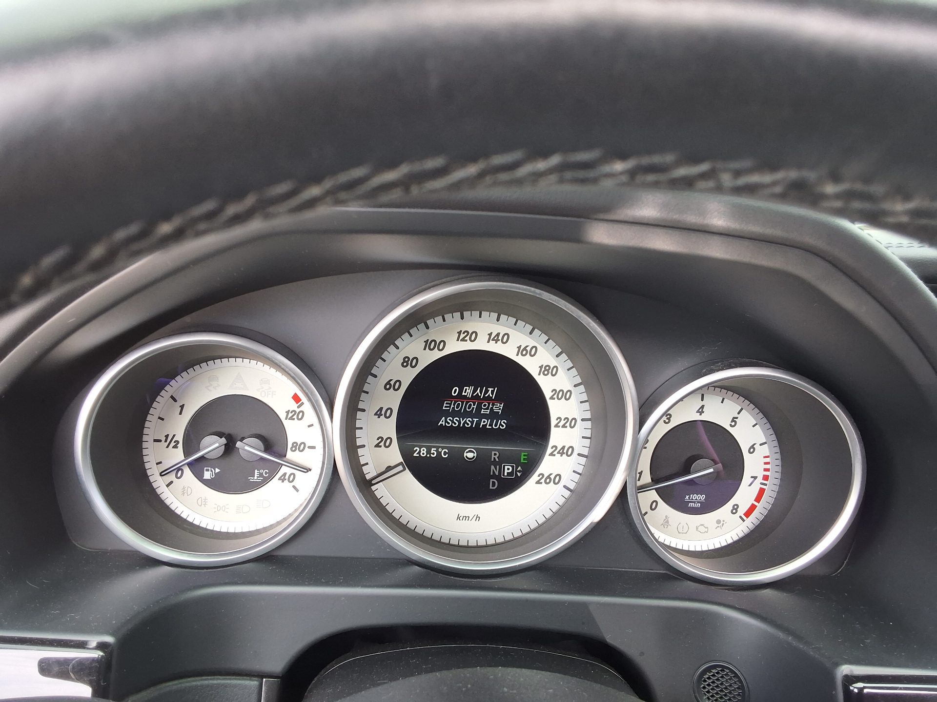 مرسيدس بنز E Class (4Th Gen) E400 فورماتيك Intelligent Drive 2016 4MATIC