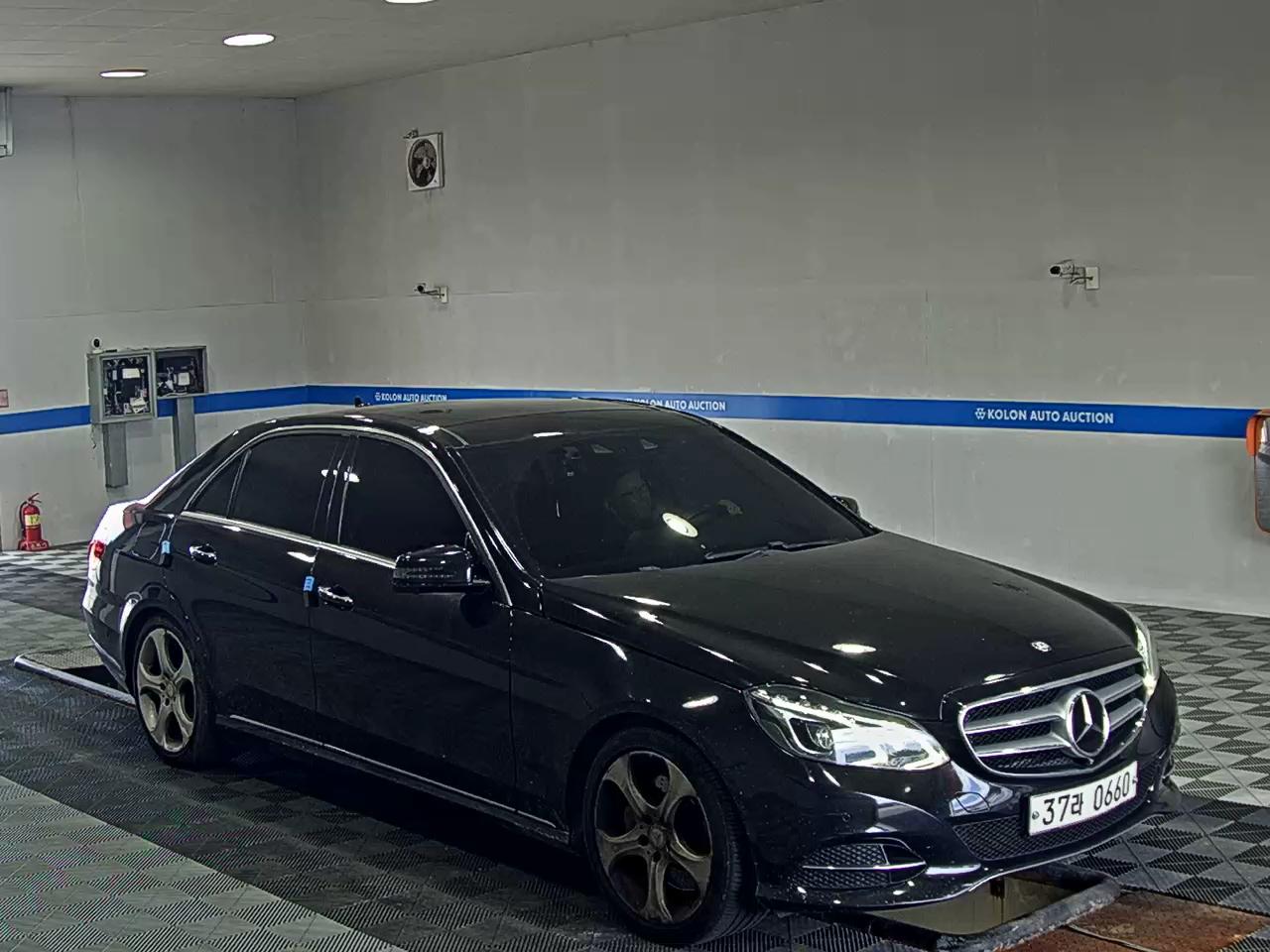 مرسيدس بنز E Class (4Th Gen) E400 فورماتيك Intelligent Drive 2016 4MATIC
