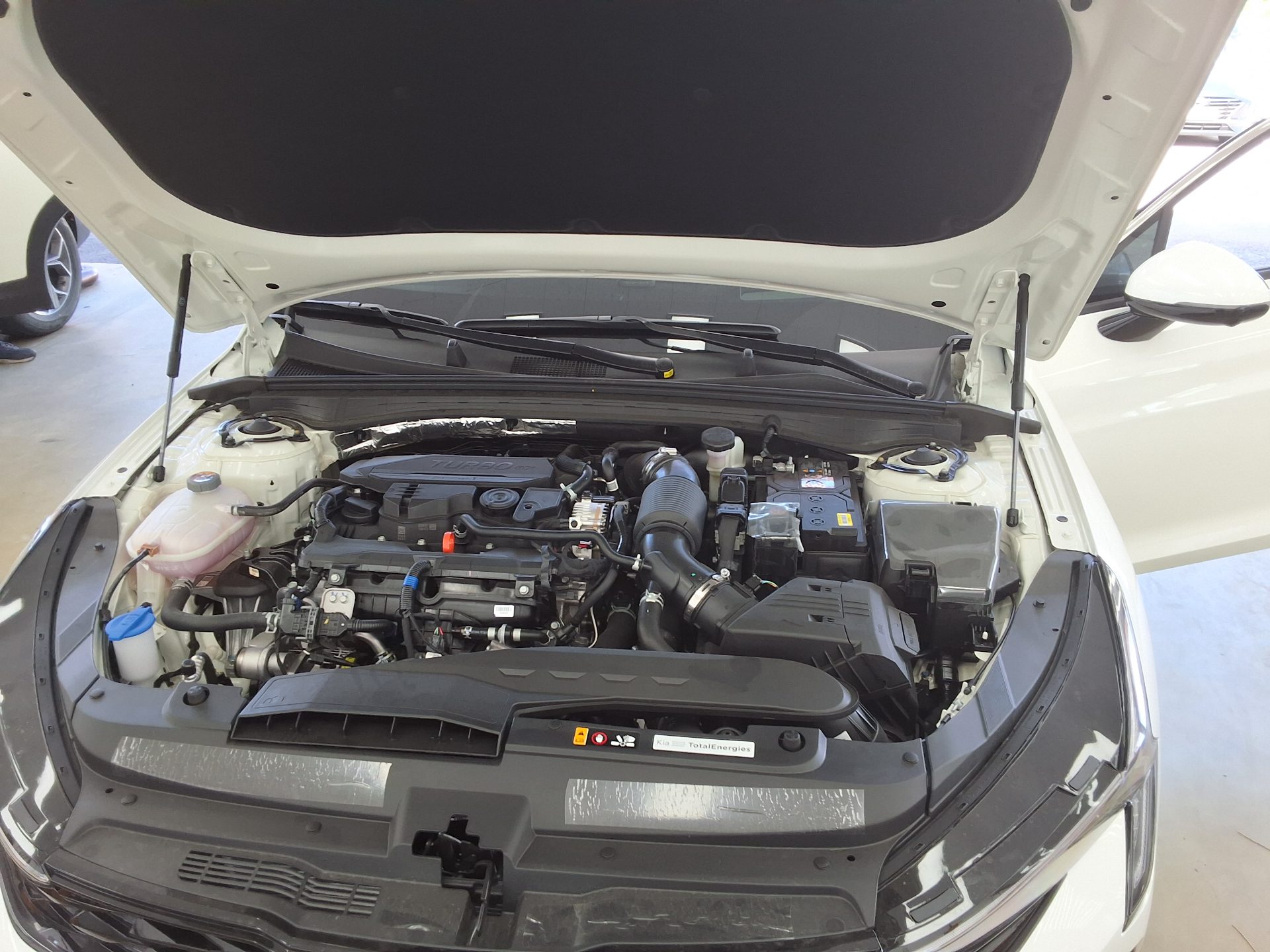 كيا كي 5 2026 TURBO SIGNATURE