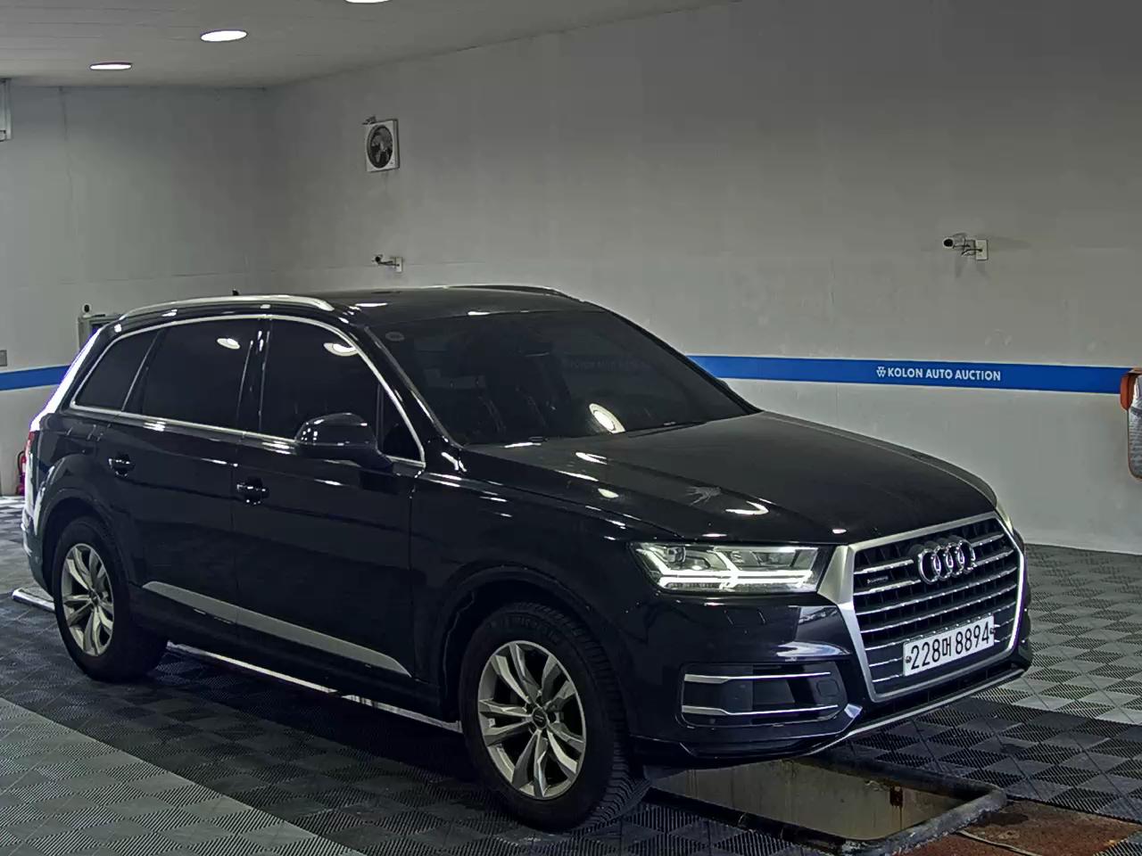 أودي كيو 7 (2Nd Gen) 45 Tfsi كواترو 2019