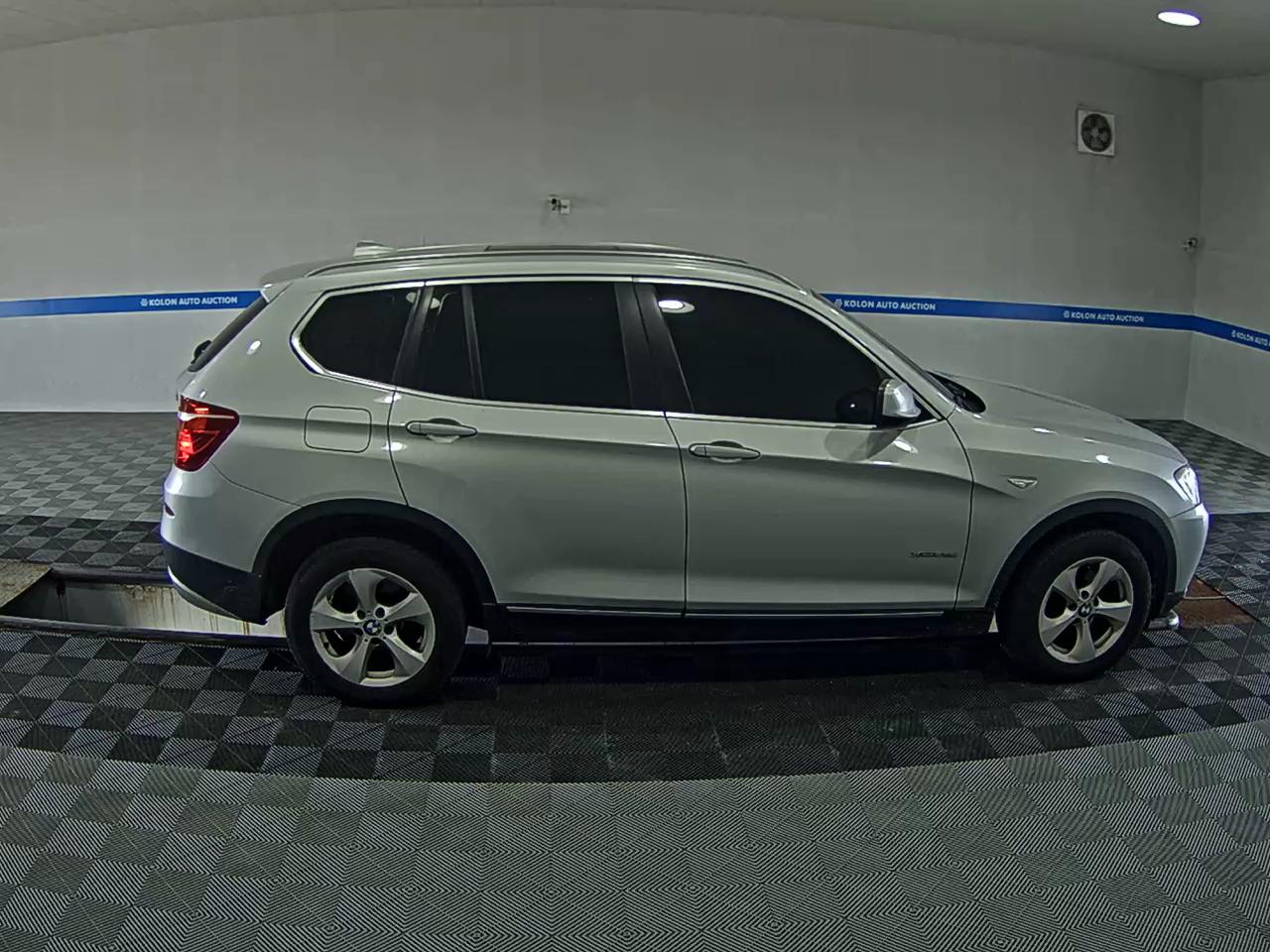 بي إم دبليو X3 (2Nd Gen) 20D إكس درايف مرتفع 2011