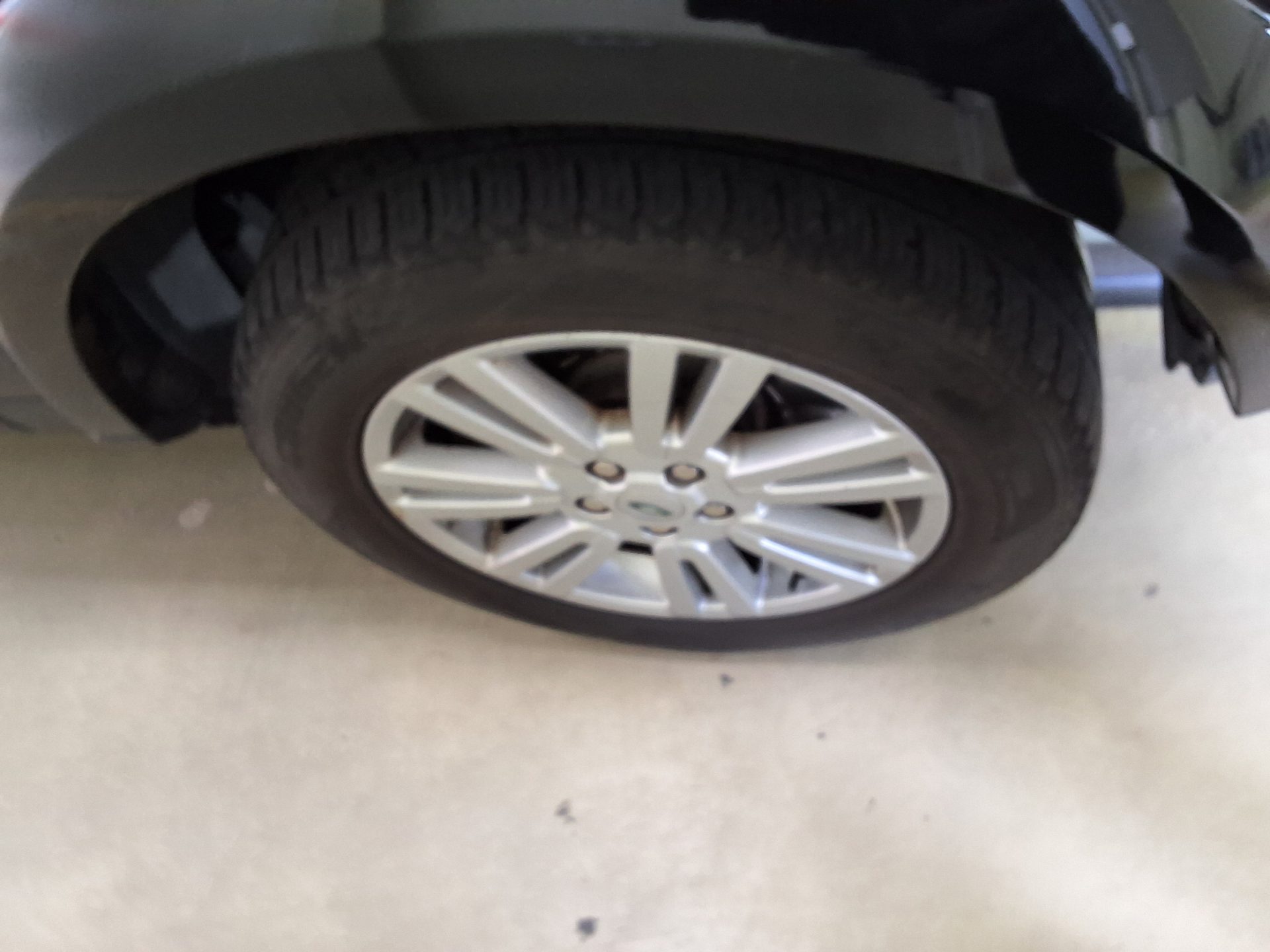 لاند روفر Rover Discovery 4 3.0 Sdv6 Se 2012 SE