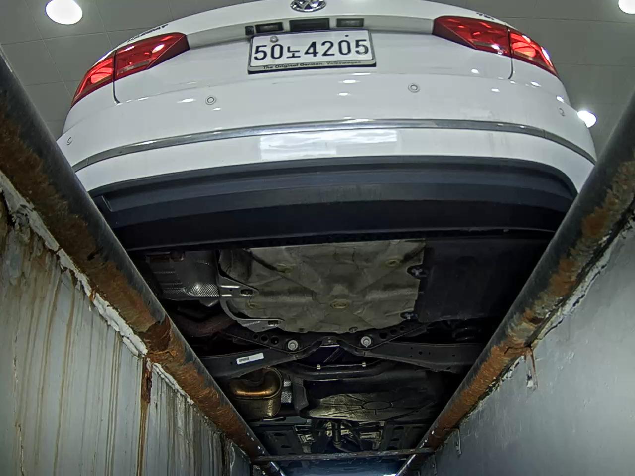 فولكس فاجن الجديد باسات (7Th Gen) 2.0 TDI 2012