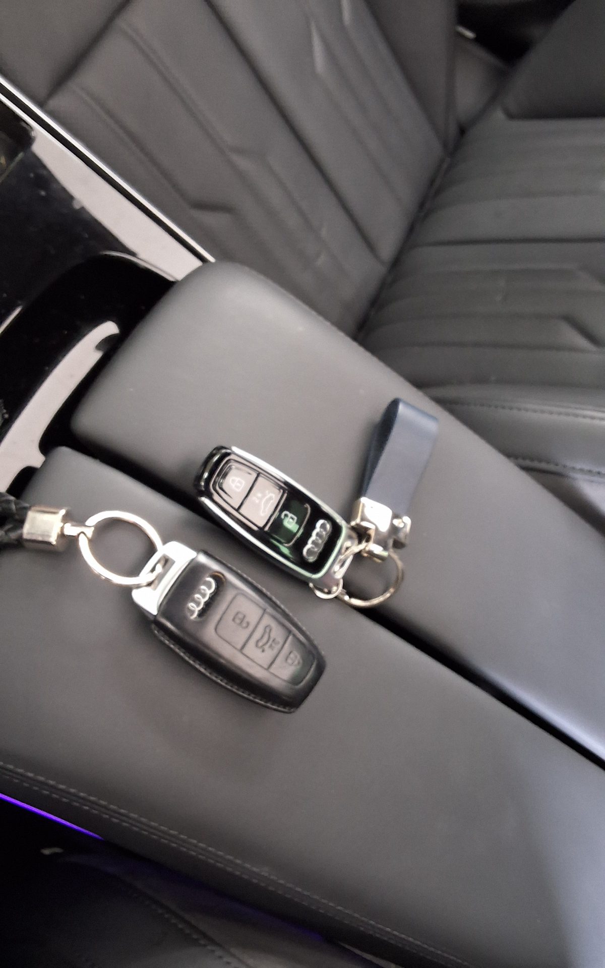 أودي إيه 8 (4Th Gen) L 55 Tfsi كواترو 2021