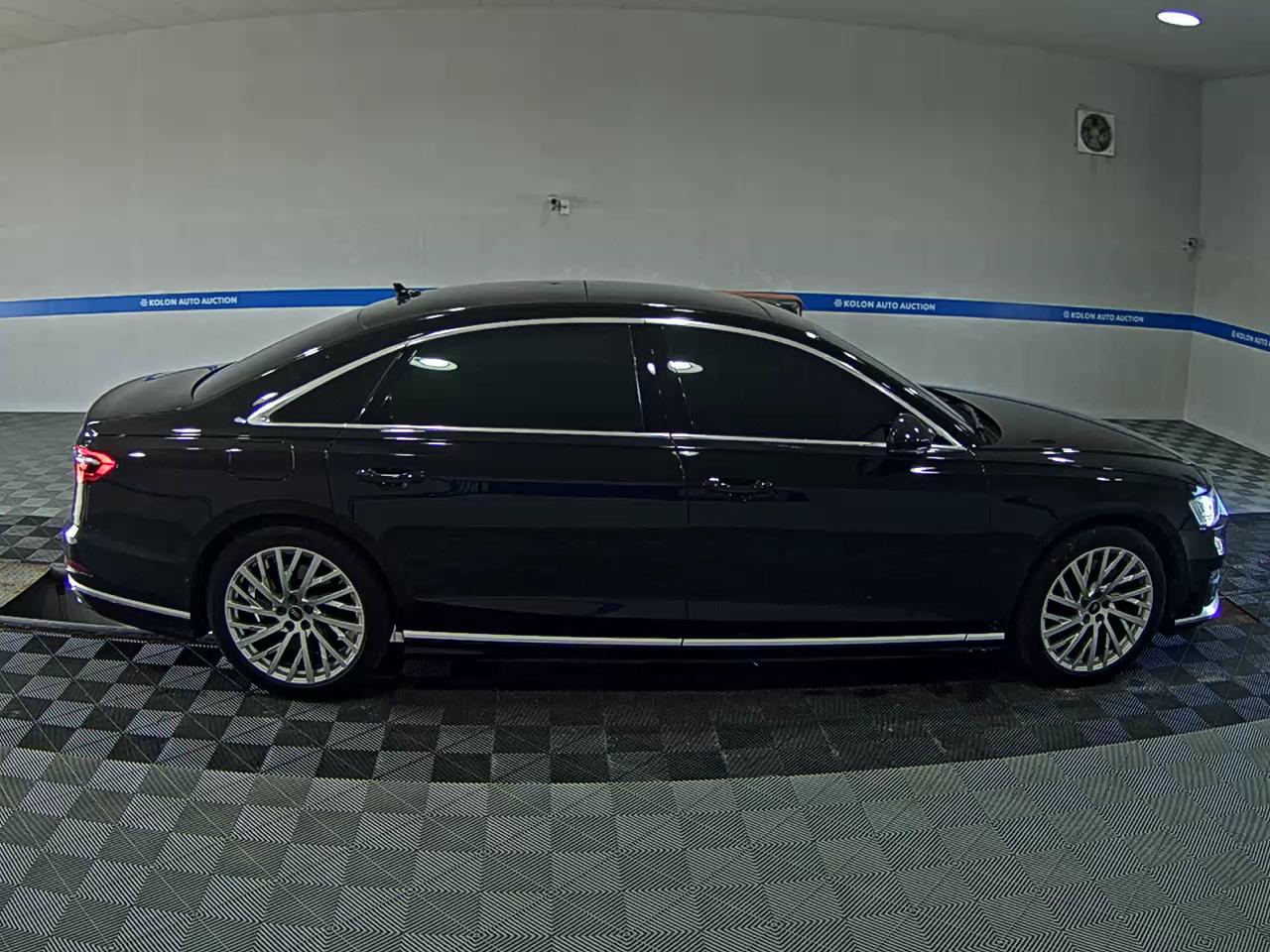 أودي إيه 8 (4Th Gen) L 55 Tfsi كواترو 2021