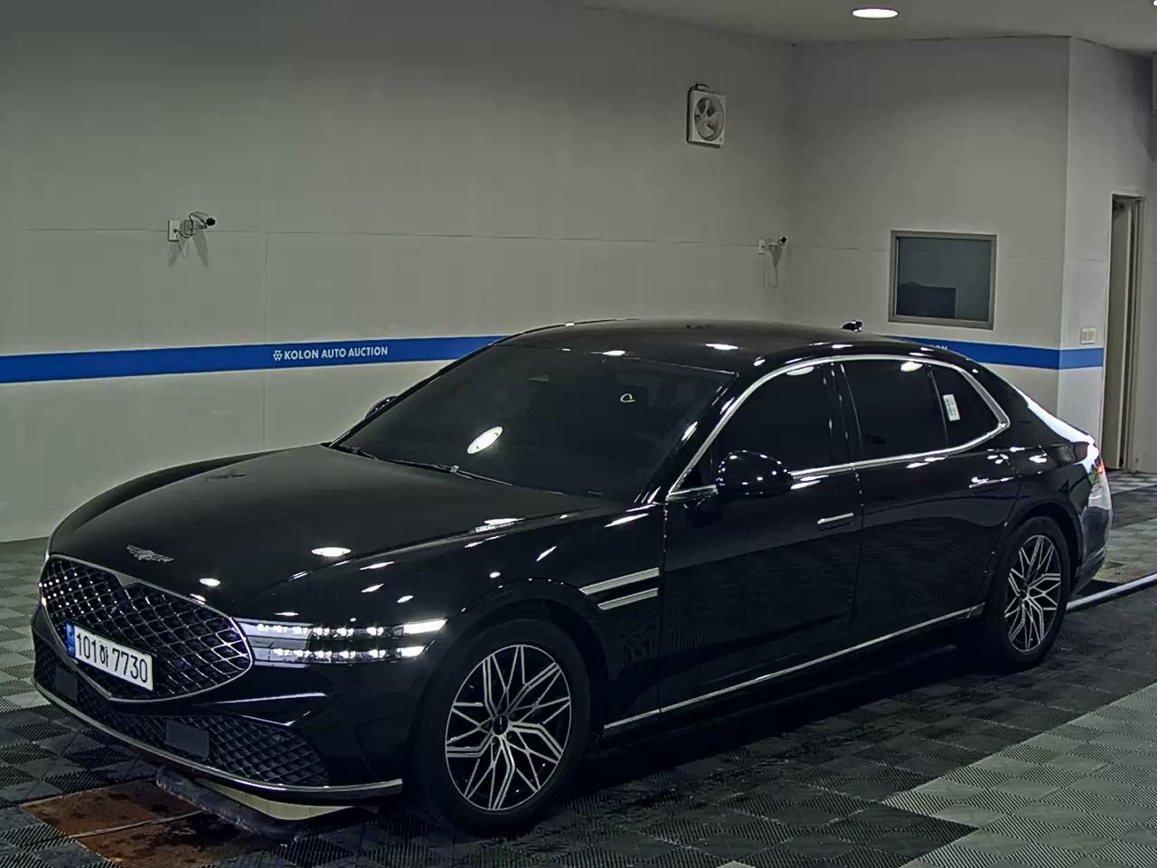 جينيسيس G90