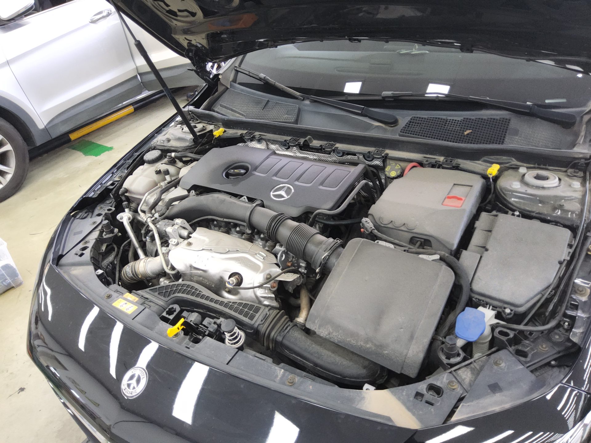 مرسيدس بنز A Class (4Th Gen) A250 فورماتيك سيدان 2021 4MATIC