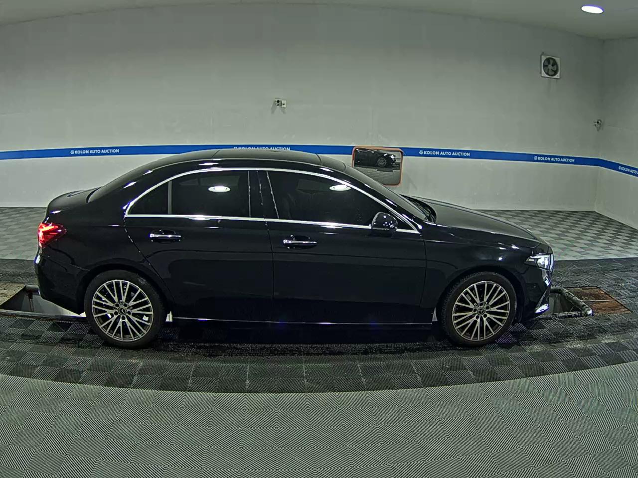 مرسيدس بنز A Class (4Th Gen) A250 فورماتيك سيدان 2021 4MATIC
