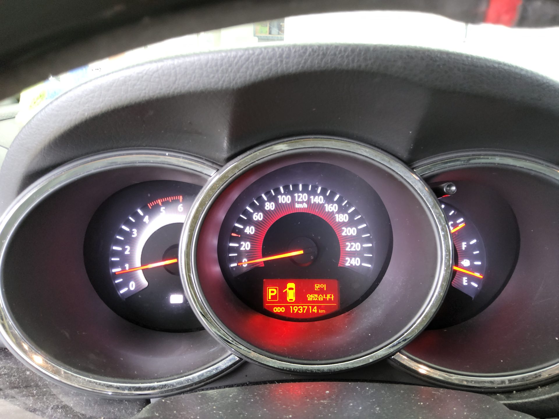 كيا سورينتو 2010 TLX فاخر