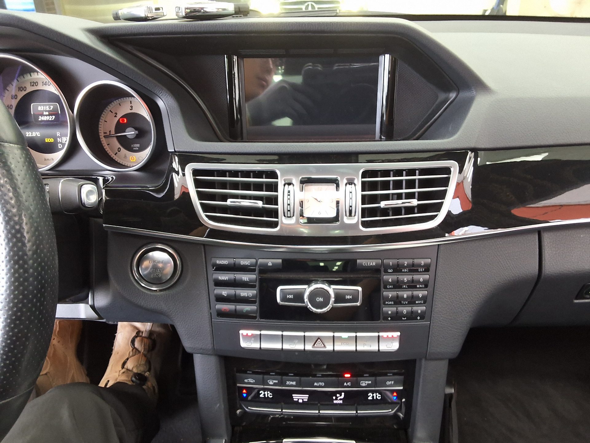 مرسيدس بنز E Class (4Th Gen) E220 Cdi Avantgarde 2014 E220