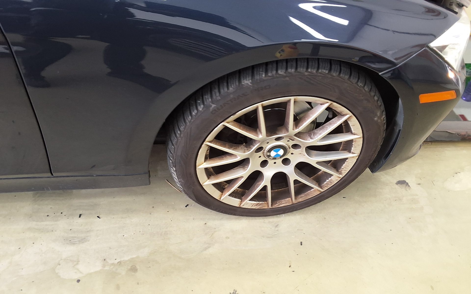 بي إم دبليو 3 Series (6Th Gen) 320I 2014 320i