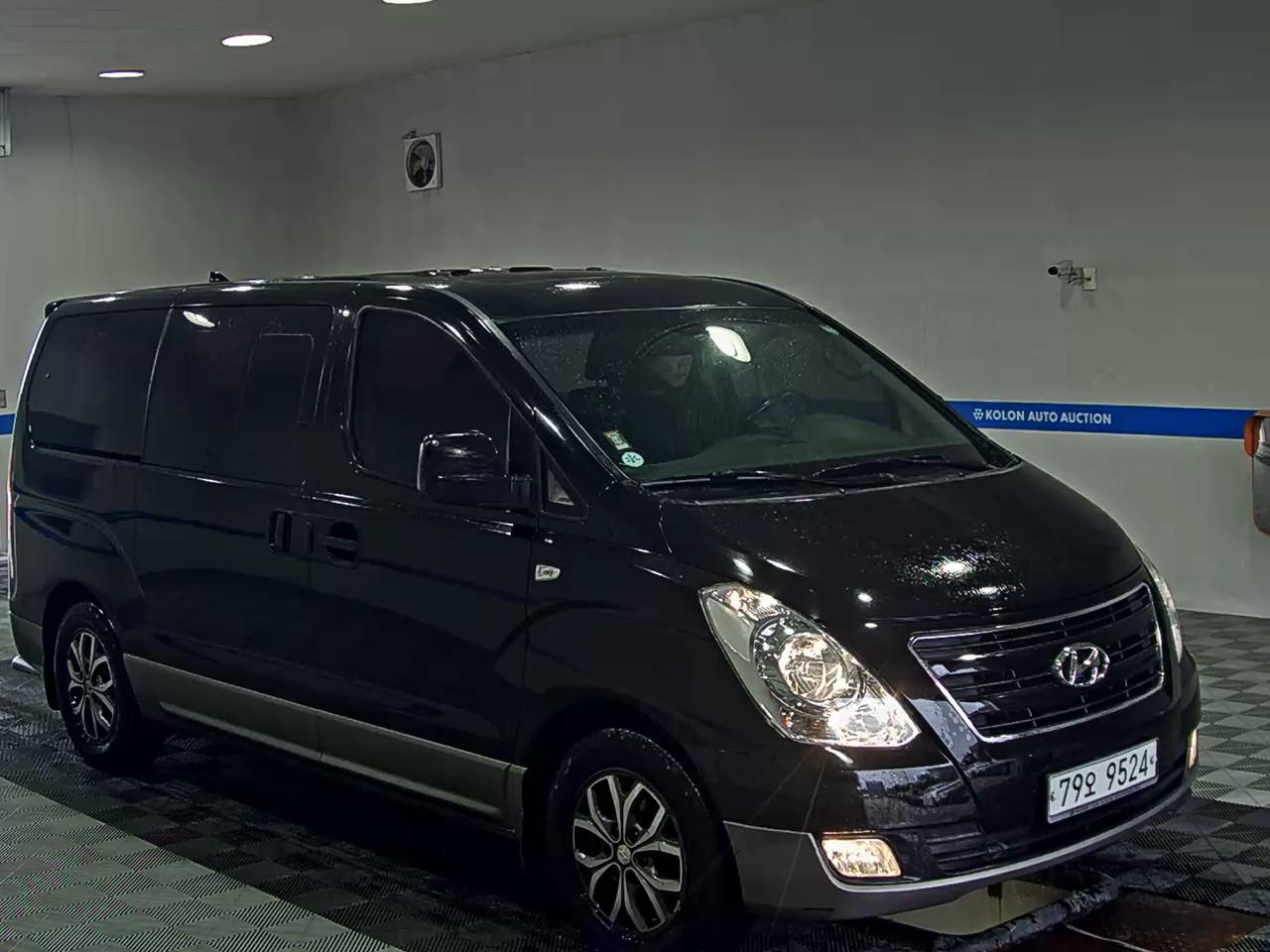 هيونداي جراند ستاركس 11 Seater ديزل مودرن سبيشل 2016 MODERN SPECIAL