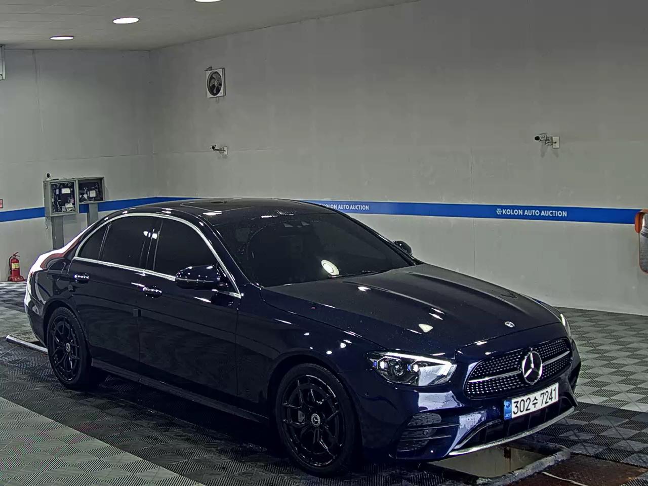 مرسيدس بنز E Class (5Th Gen) E220D فورماتيك AMG Line 2021 E220d 4MATIC LINE