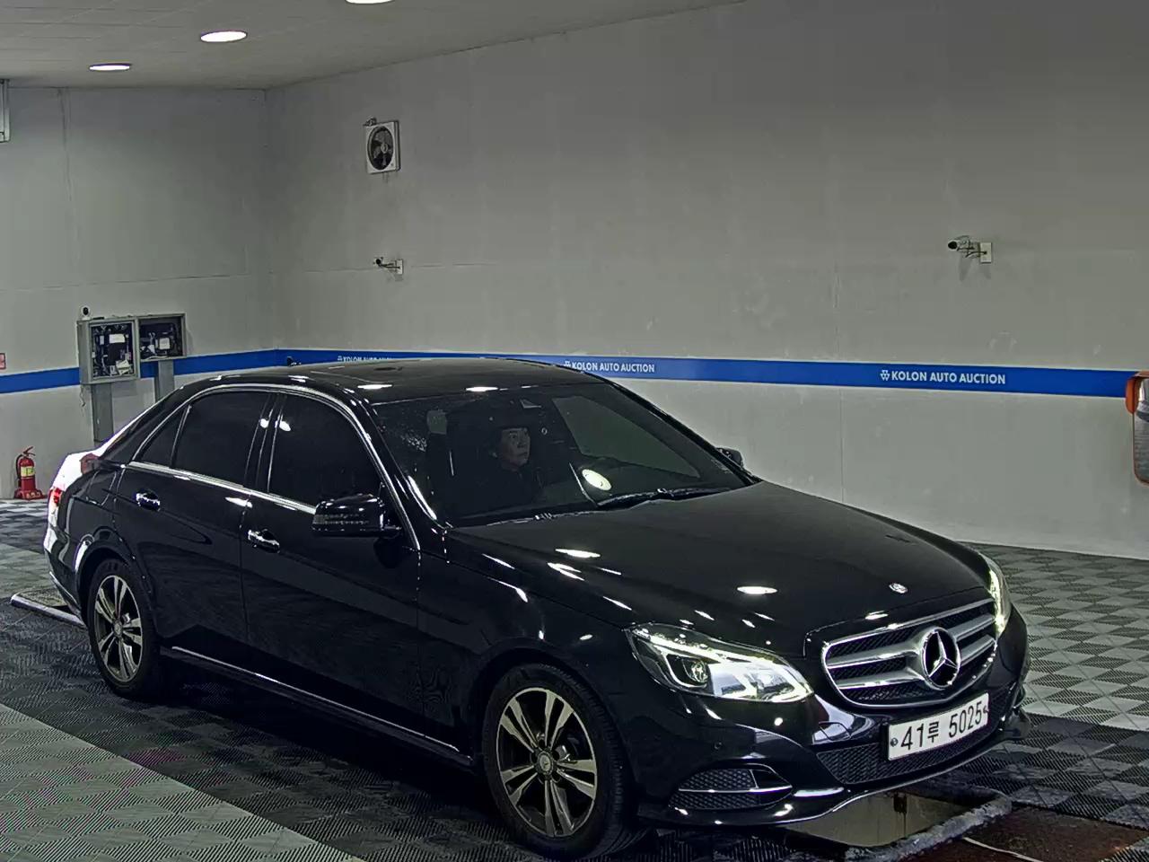 مرسيدس بنز E Class (4Th Gen) E220 Cdi Avantgarde 2014 E220