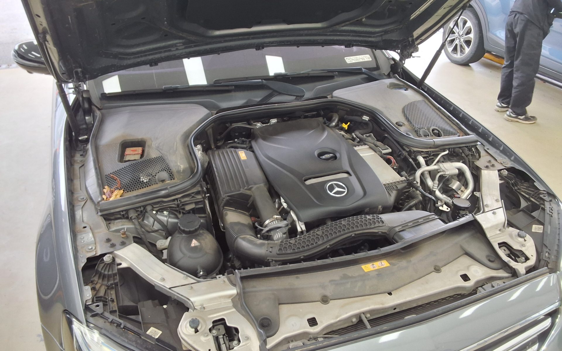 مرسيدس بنز E Class 2017 E300